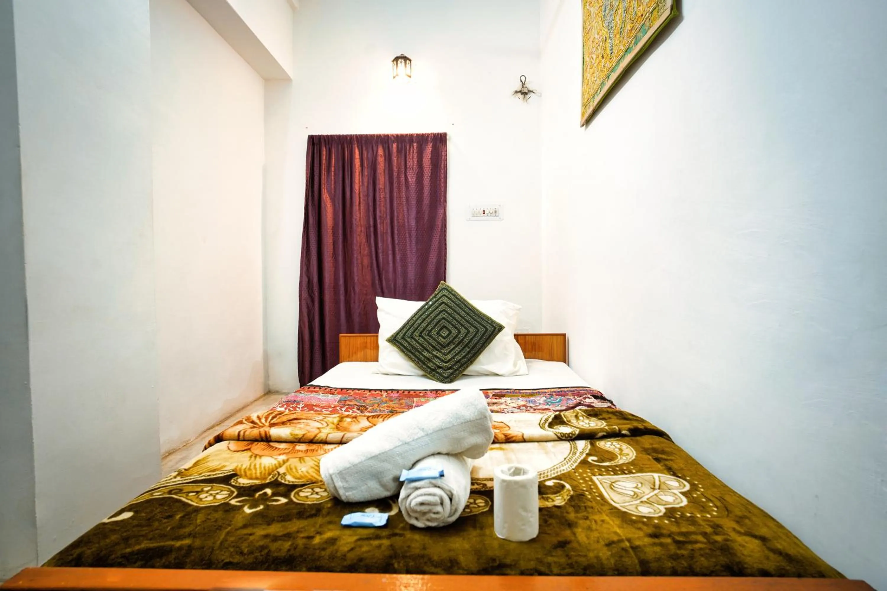 Bed in Hotel The Surya Jaisalmer