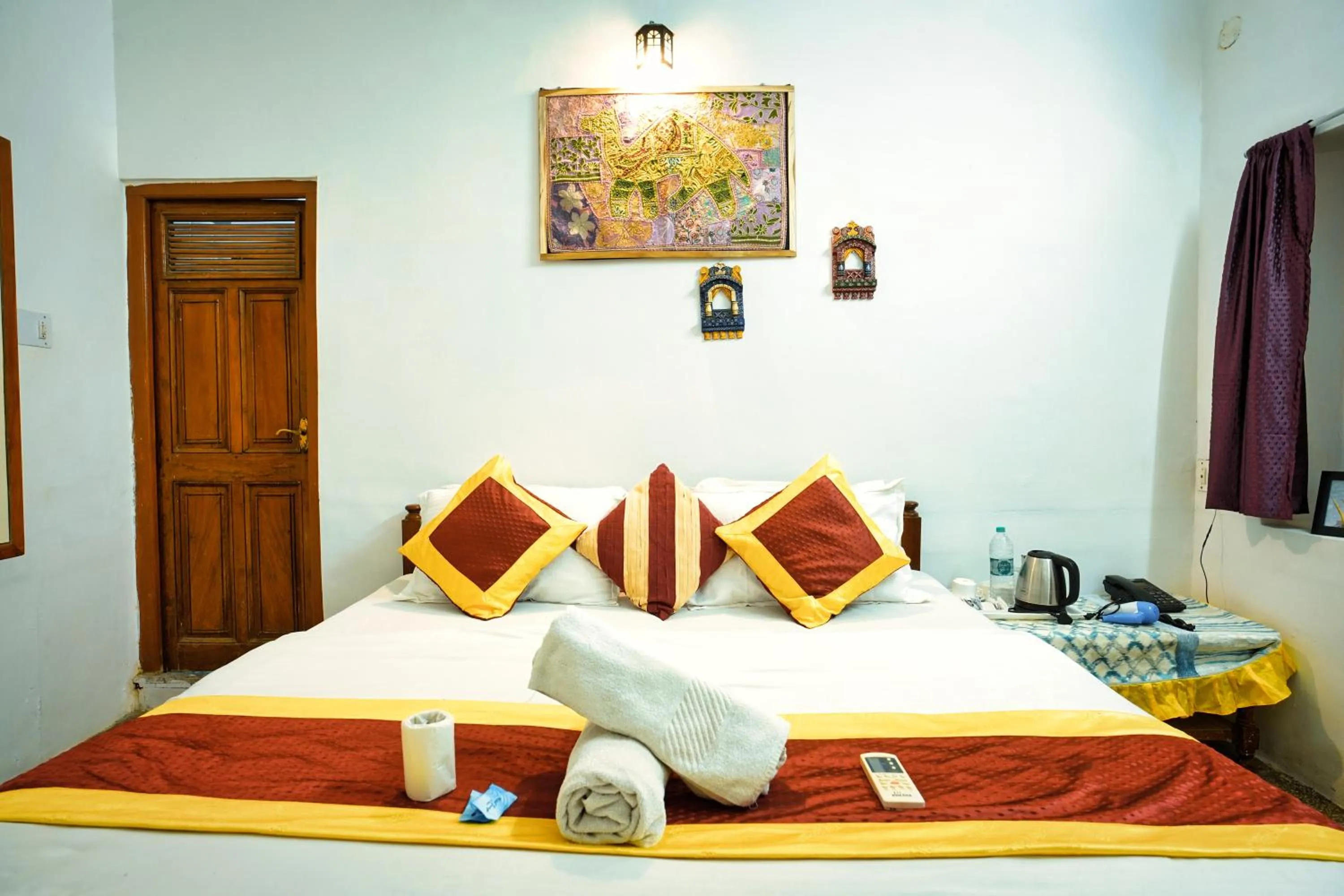 Bed in Hotel The Surya Jaisalmer