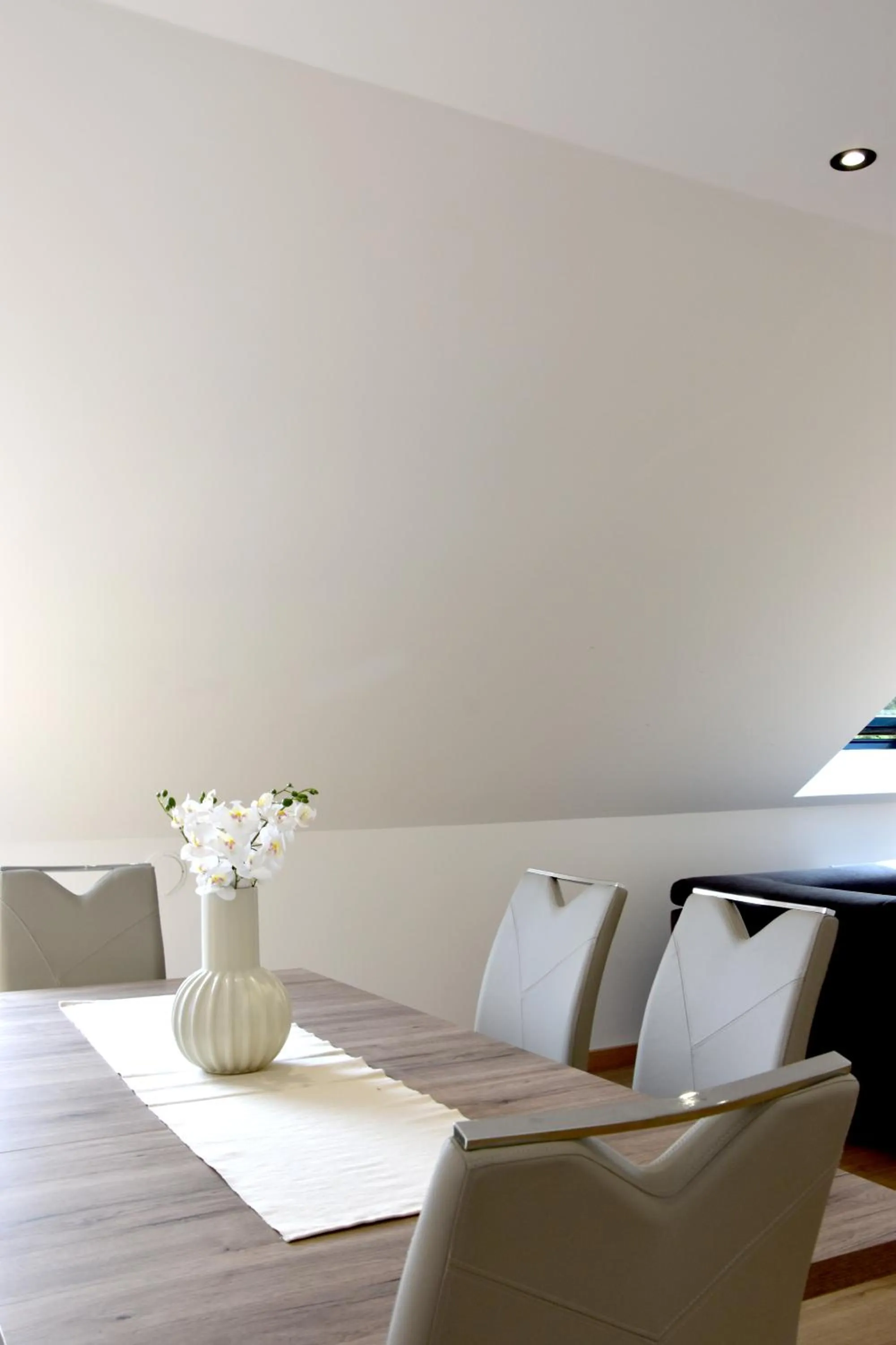 Living room in Hotel Bagatelle Paris Nord Roissy - ex Inter-Hotel