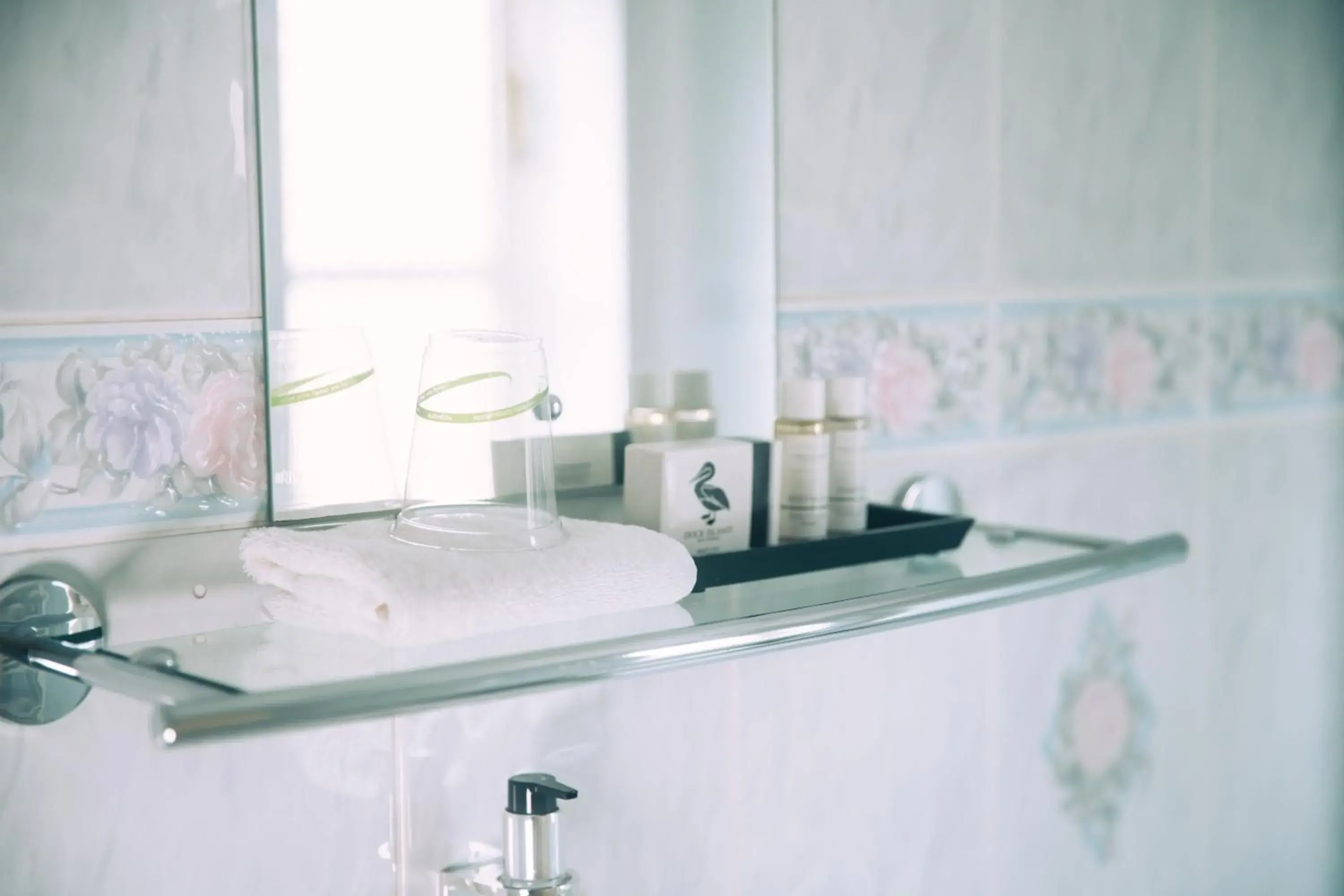 Single Room with Bathroom - single occupancy in The Old Bakery Single Room with Bathroom - single occupancy in The Old Bakery