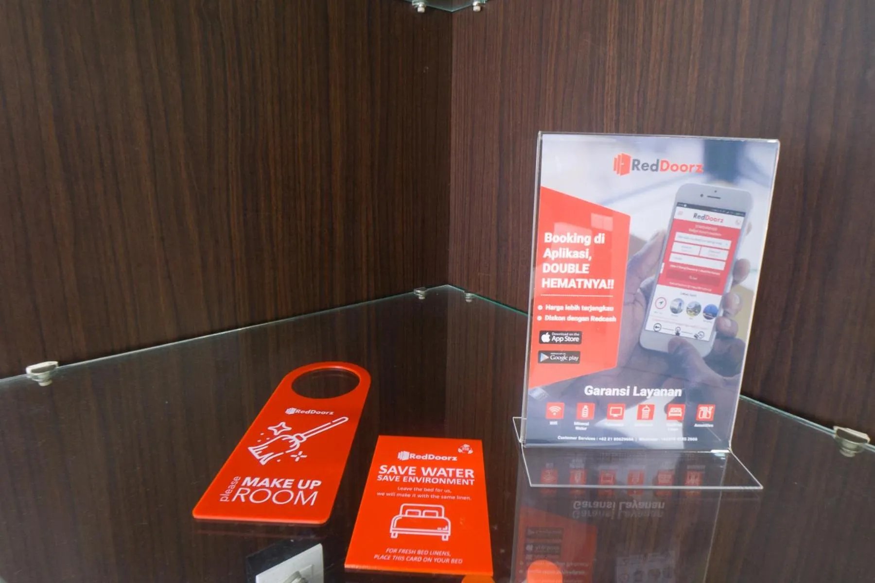 RedDoorz near Millenium Waterpark Palu