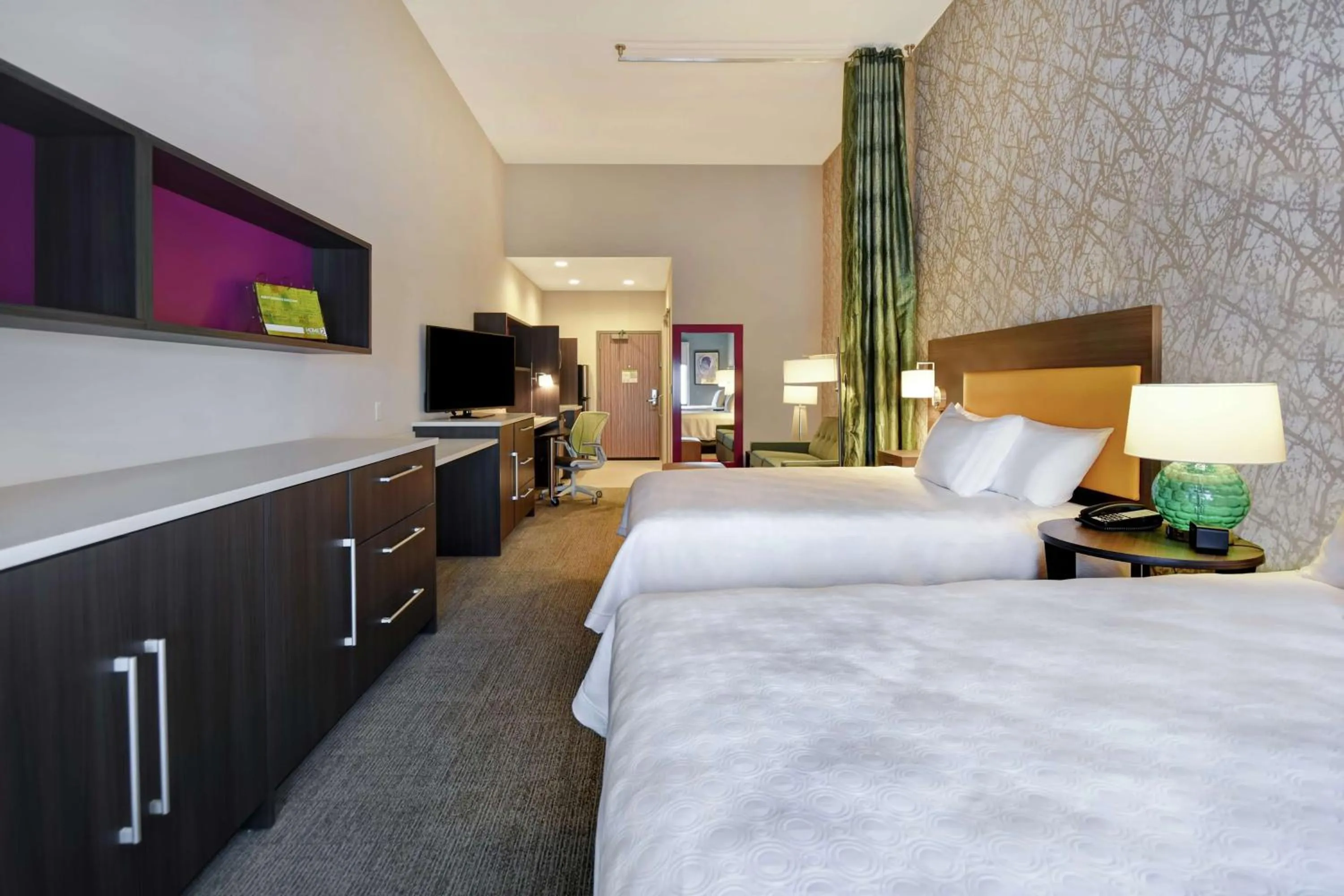 Bedroom, Bed in Home2 Suites by Hilton Wichita Northeast