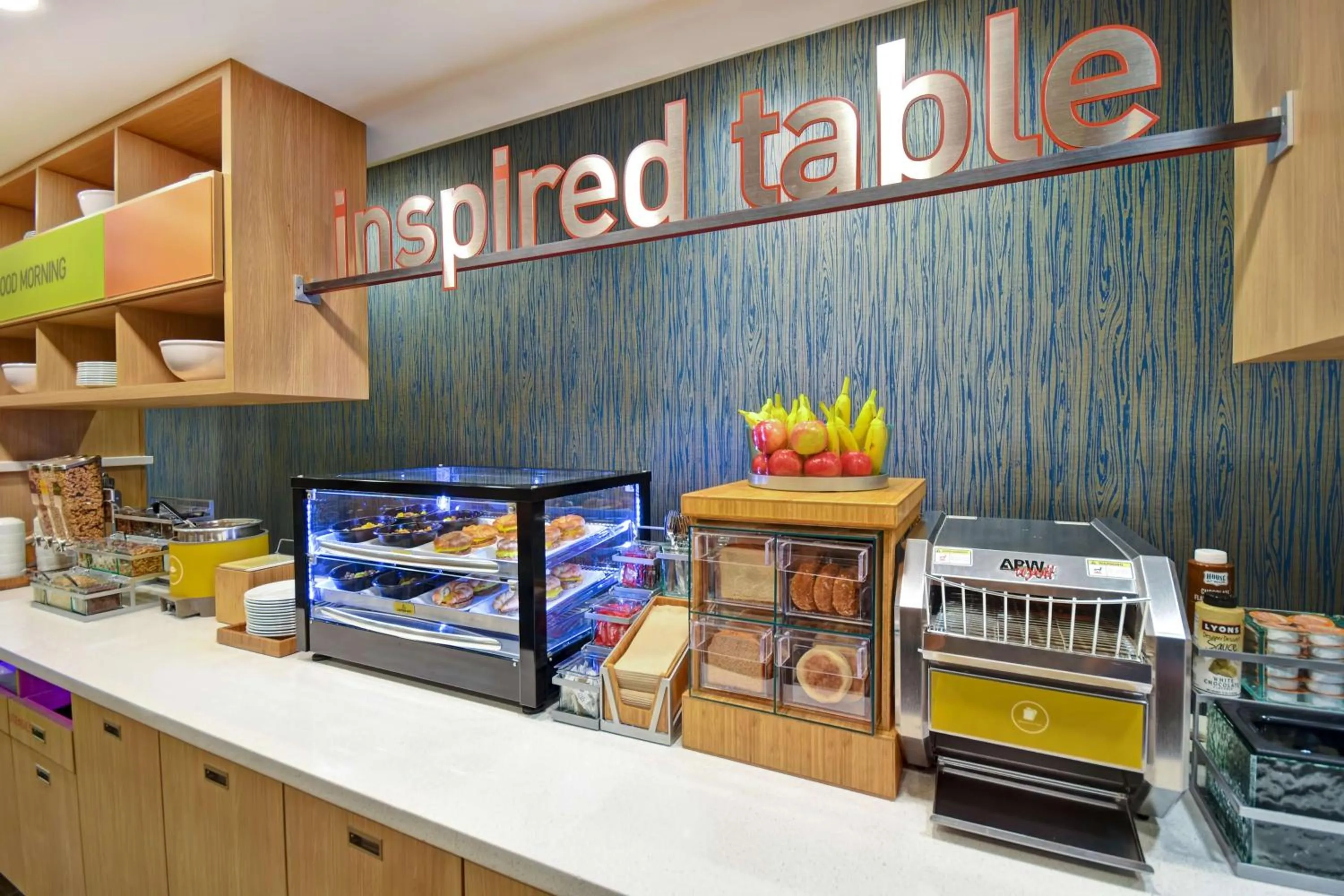 Breakfast in Home2 Suites by Hilton Wichita Northeast