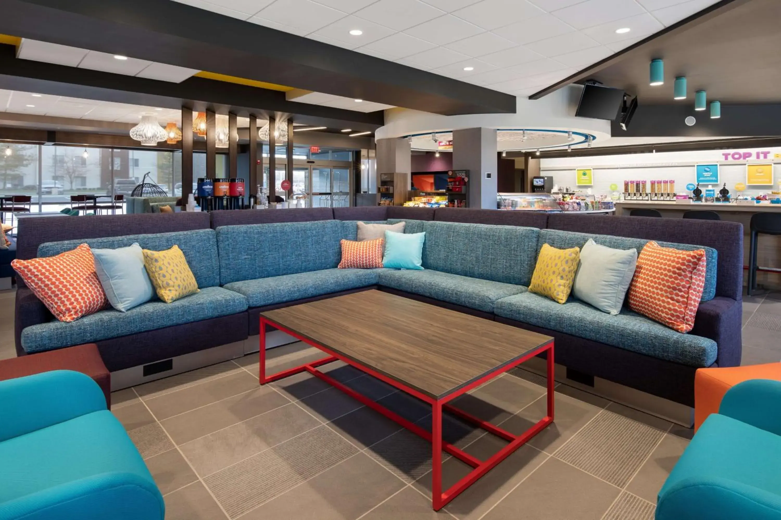 Lobby or reception in Tru By Hilton Sharonville, OH Lobby or reception in Tru By Hilton Sharonville, OH