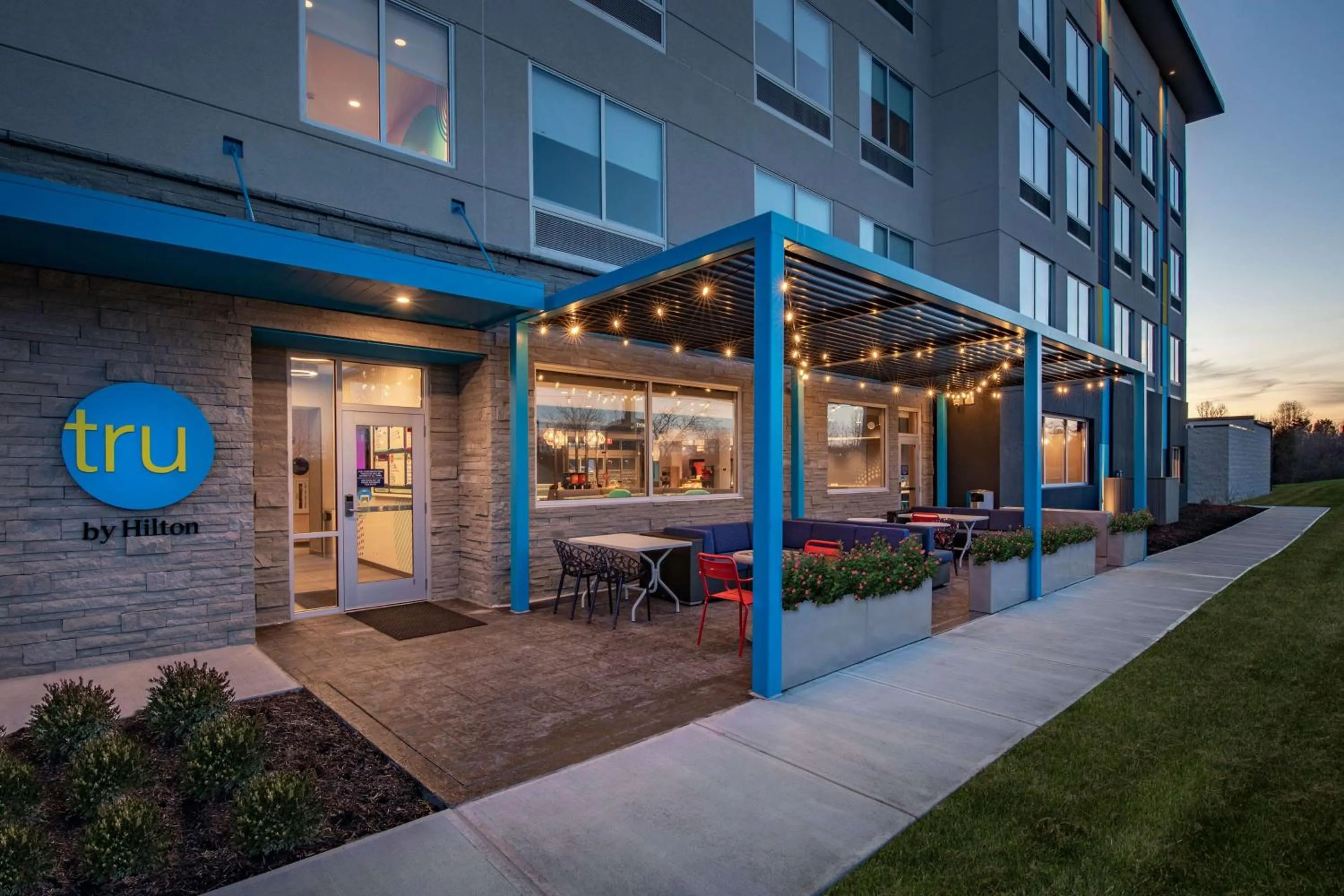 Patio in Tru By Hilton Sharonville, OH