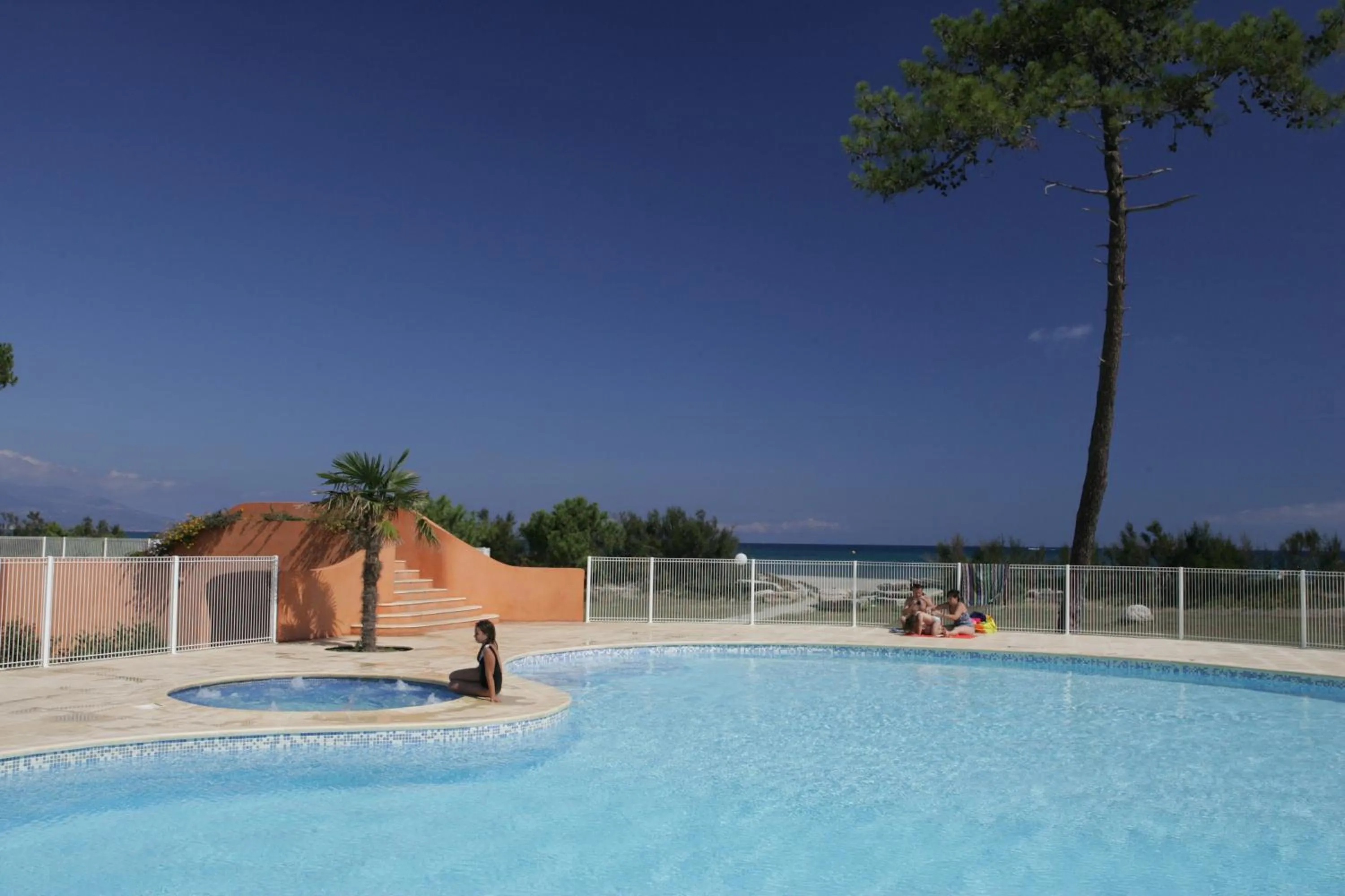 Pool view in Résidence Cala Bianca