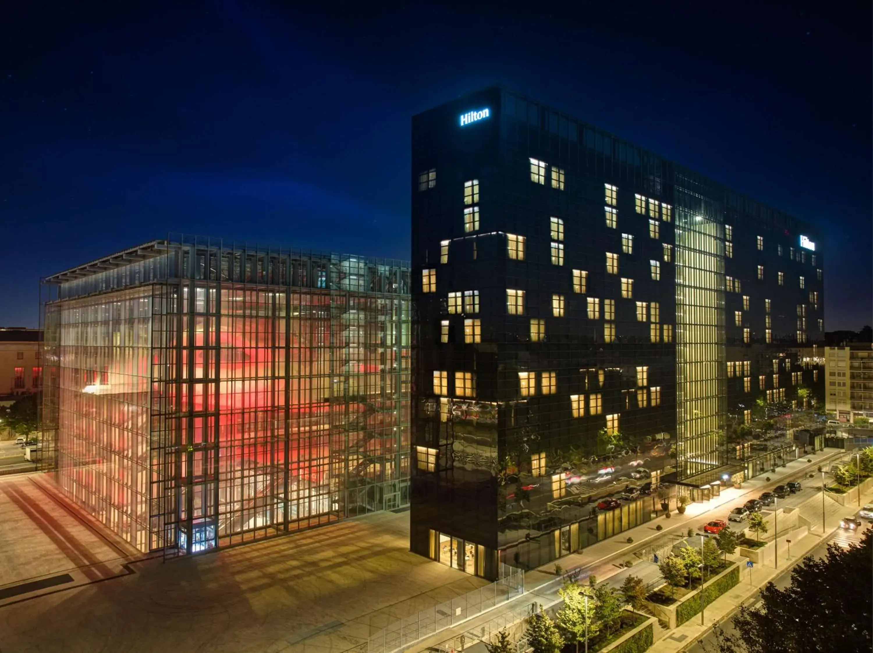 Property building in Hilton Rome Eur La Lama Property building in Hilton Rome Eur La Lama