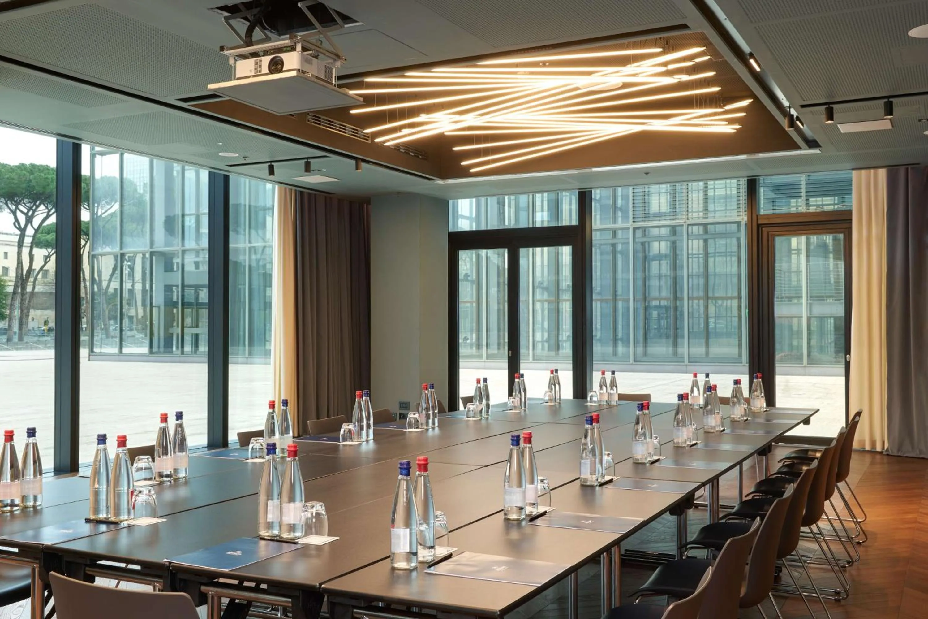Meeting/conference room in Hilton Rome Eur La Lama