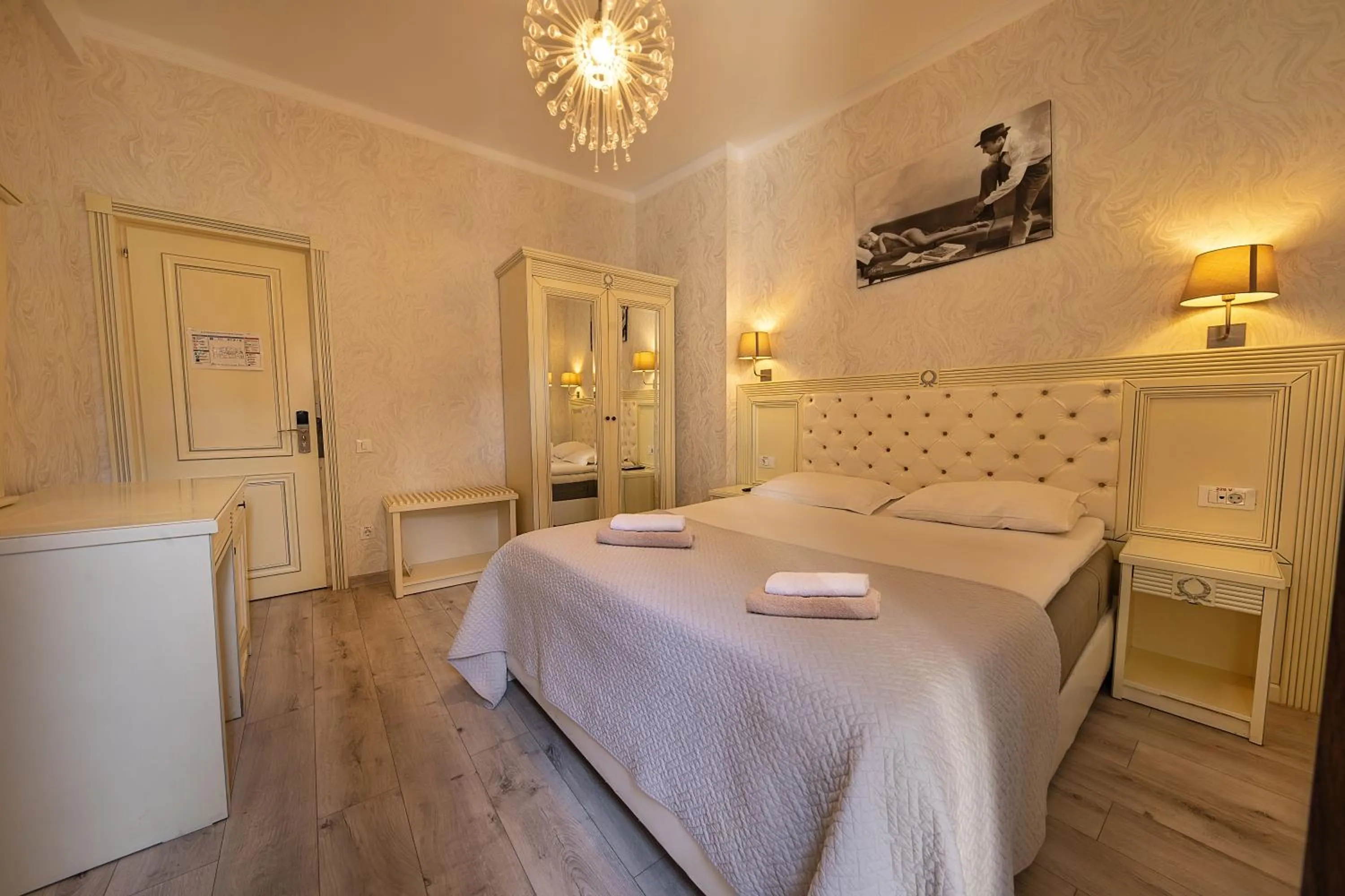 Bed in Carol Boutique - Vila Cornelia