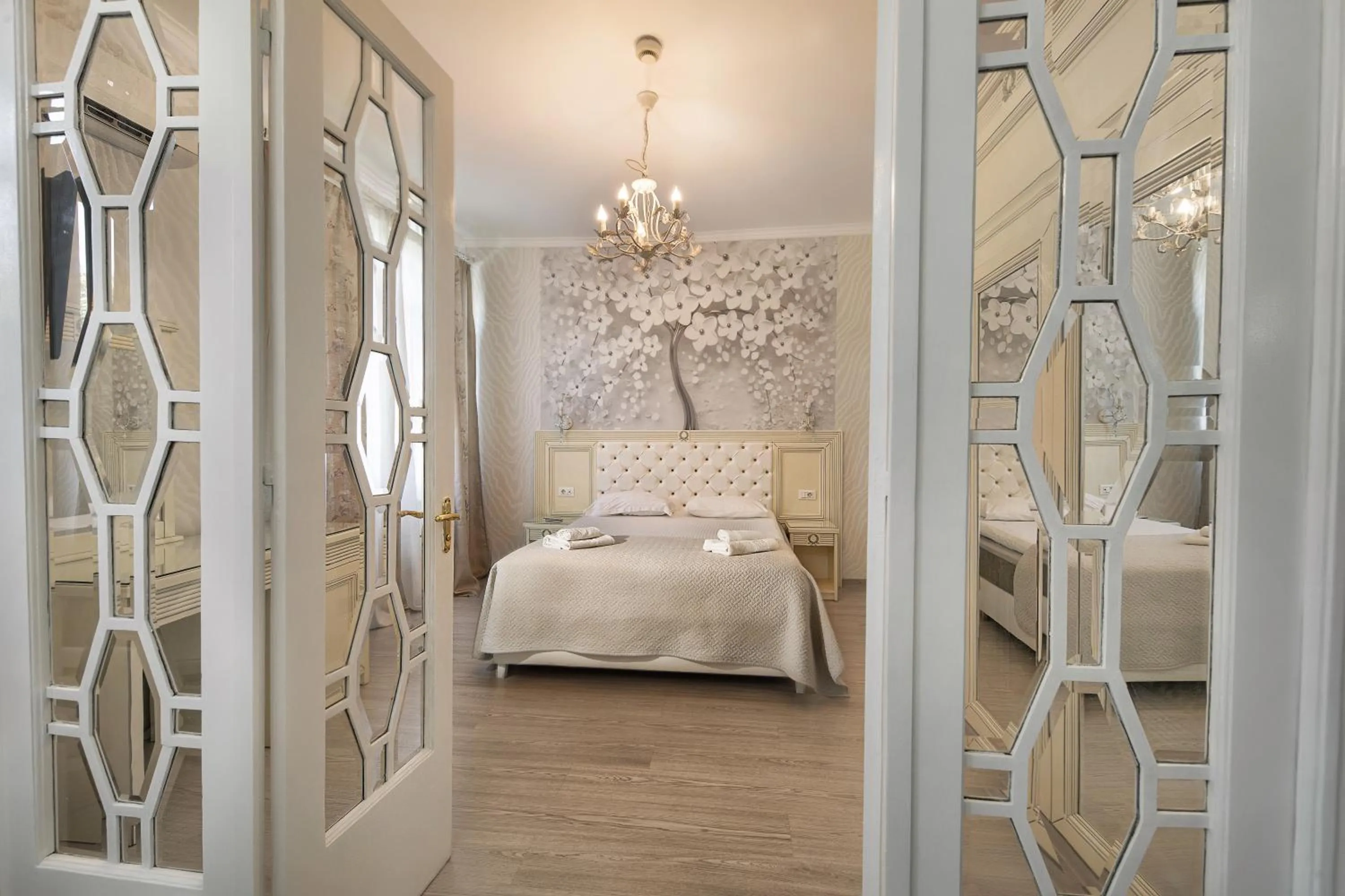Bed in Carol Boutique - Vila Cornelia