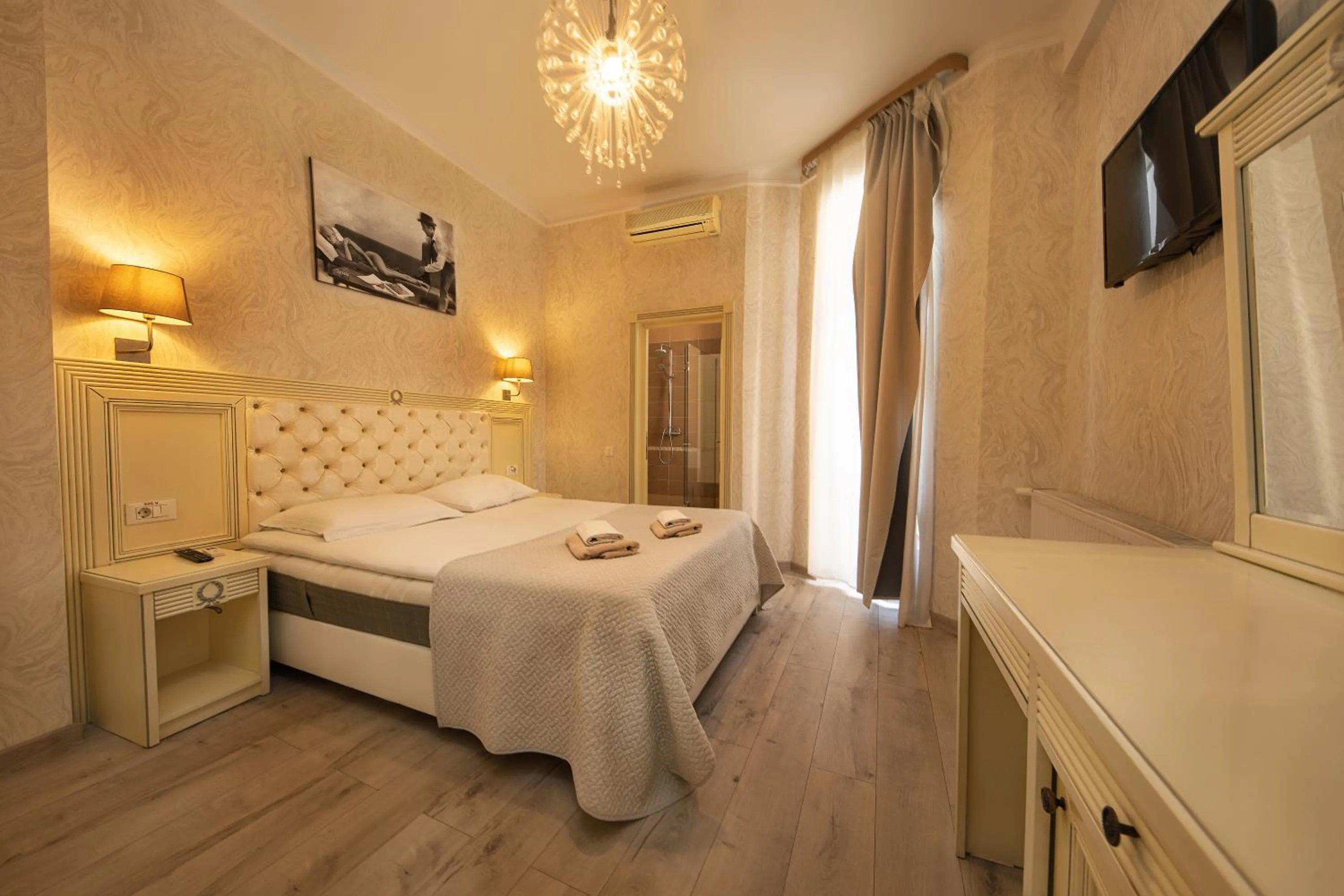 Bed in Carol Boutique - Vila Cornelia