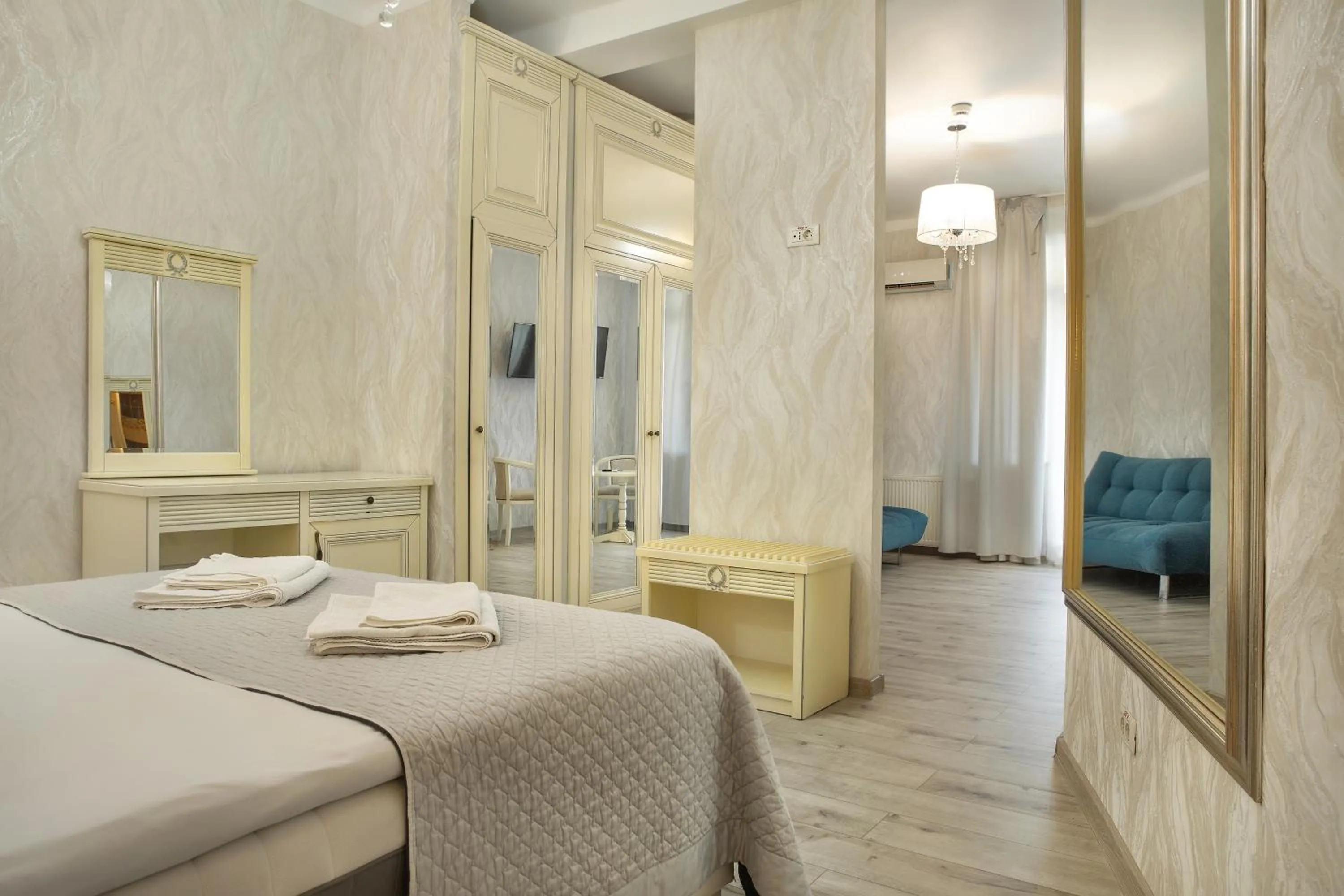 Bed in Carol Boutique - Vila Cornelia