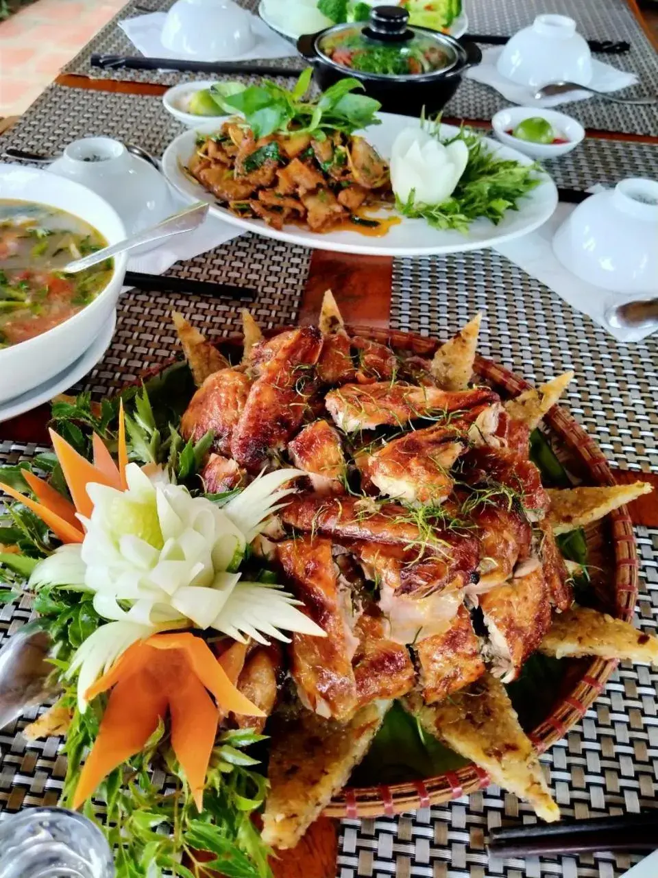 Restaurant/places to eat in PU LUONG BOUTIQUE GARDEN Restaurant/places to eat in PU LUONG BOUTIQUE GARDEN
