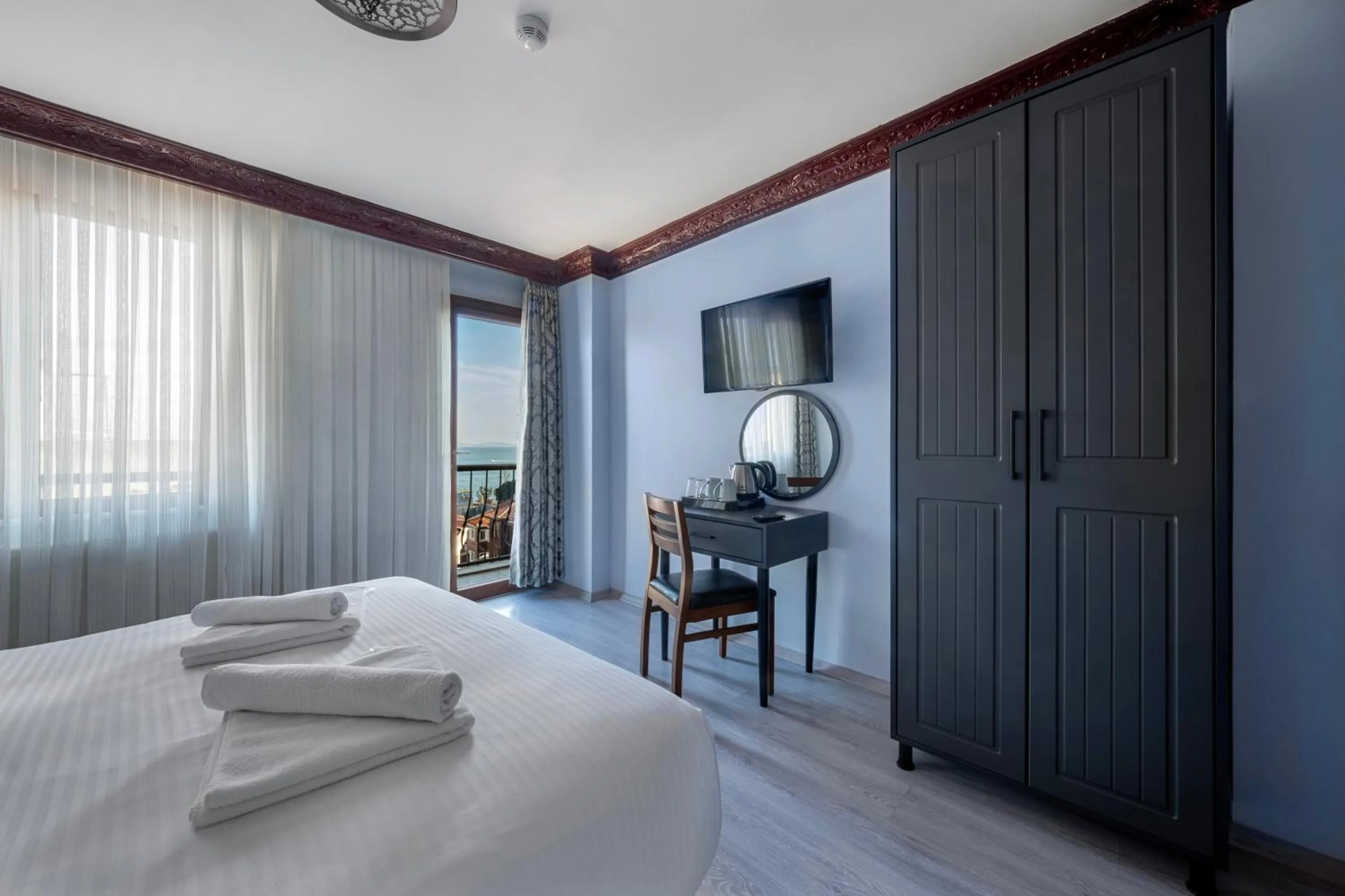 Sea view, Bed in Mytra Hotel