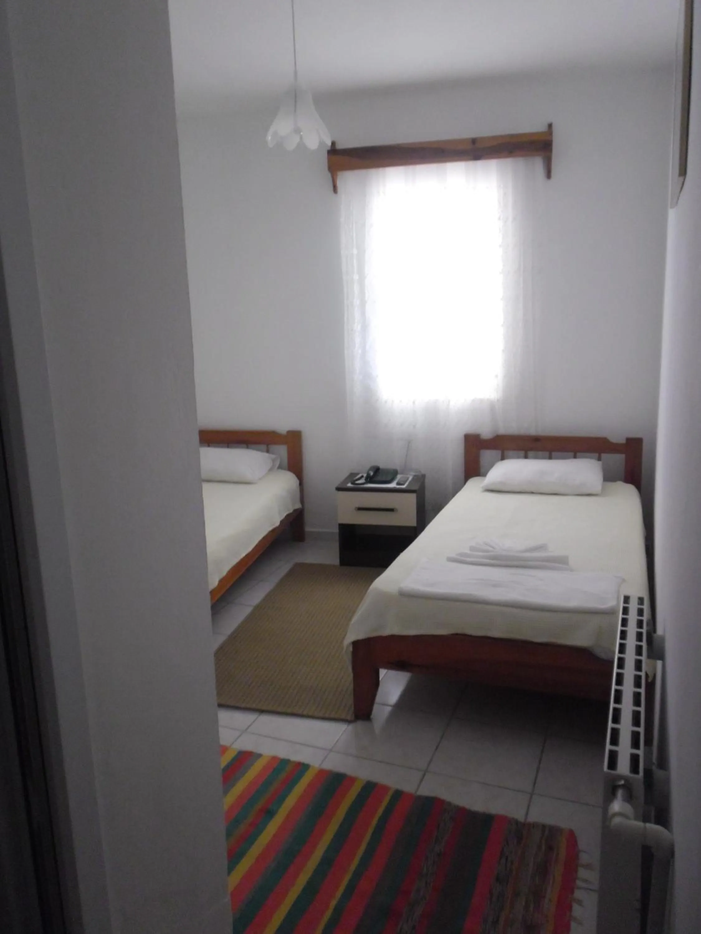 Bedroom, Bed in Cam Hotel