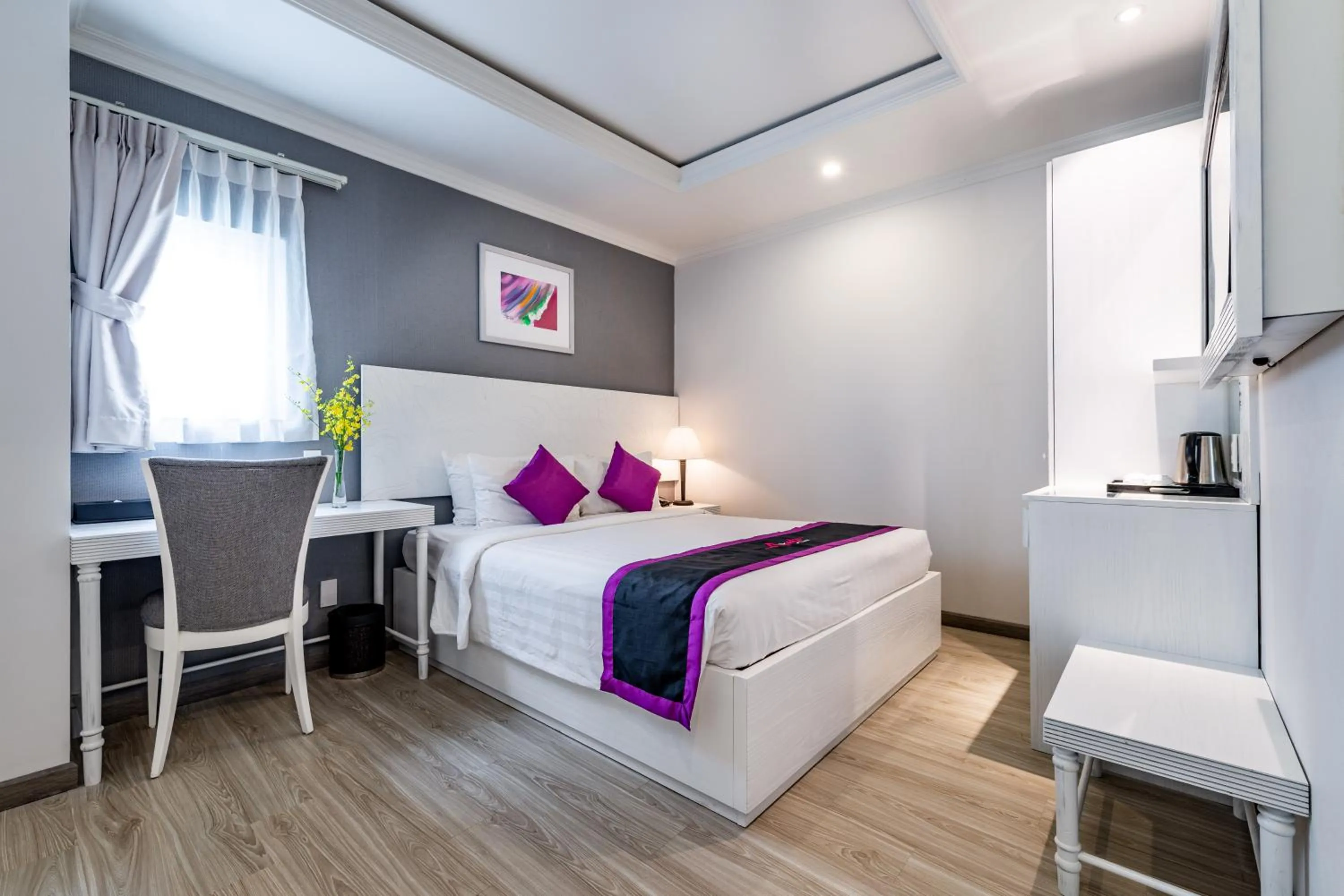 Bed in Avanti Boutique Hotel