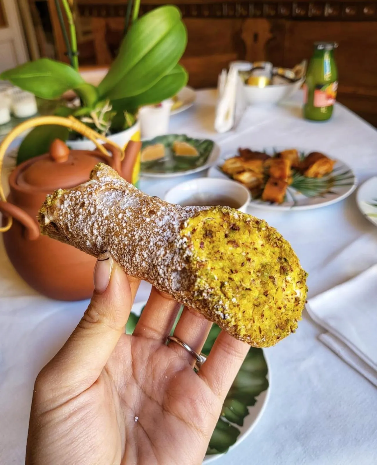 Food and drinks in Palazzo Degli Antoci