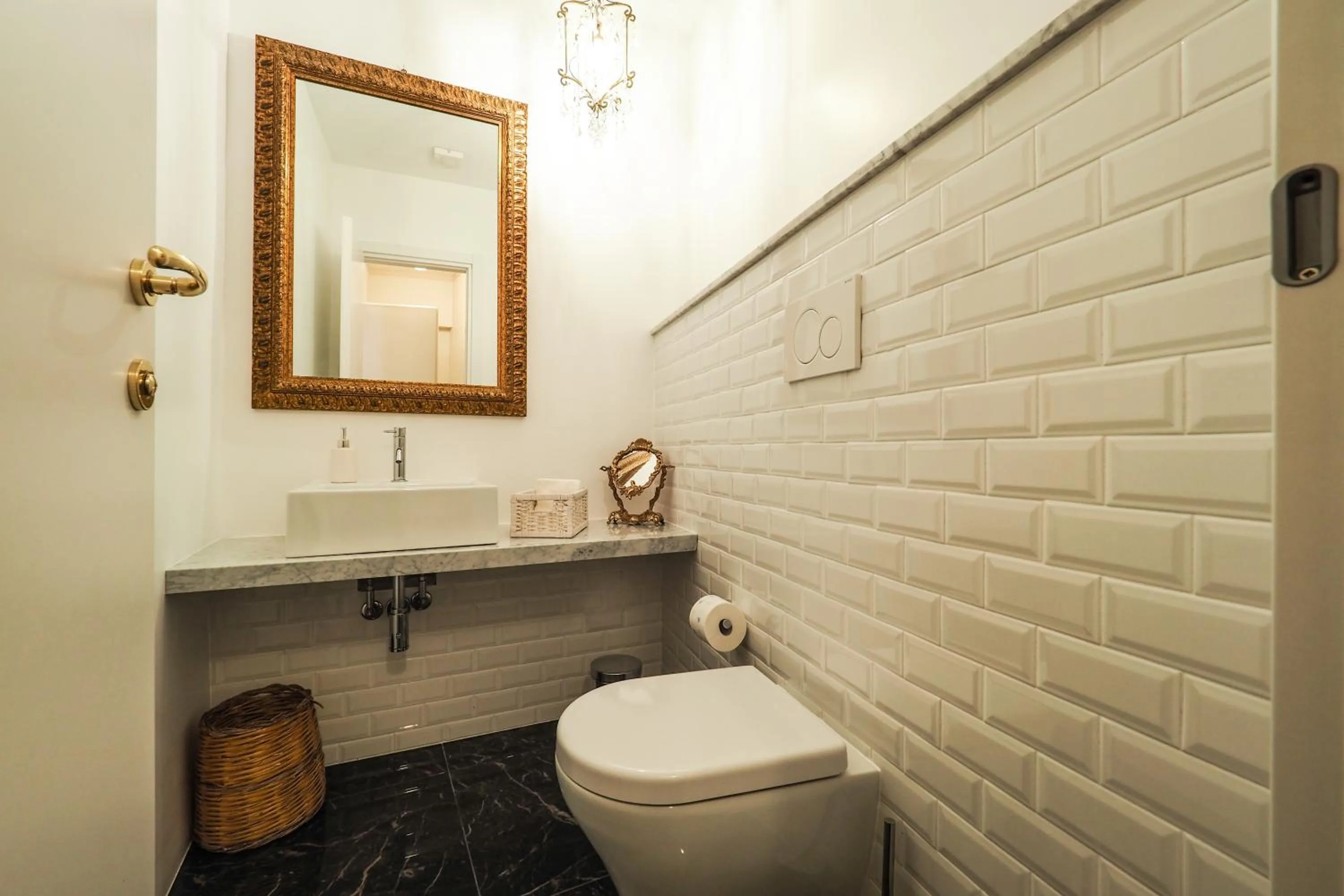 Bathroom in Palazzo Degli Antoci