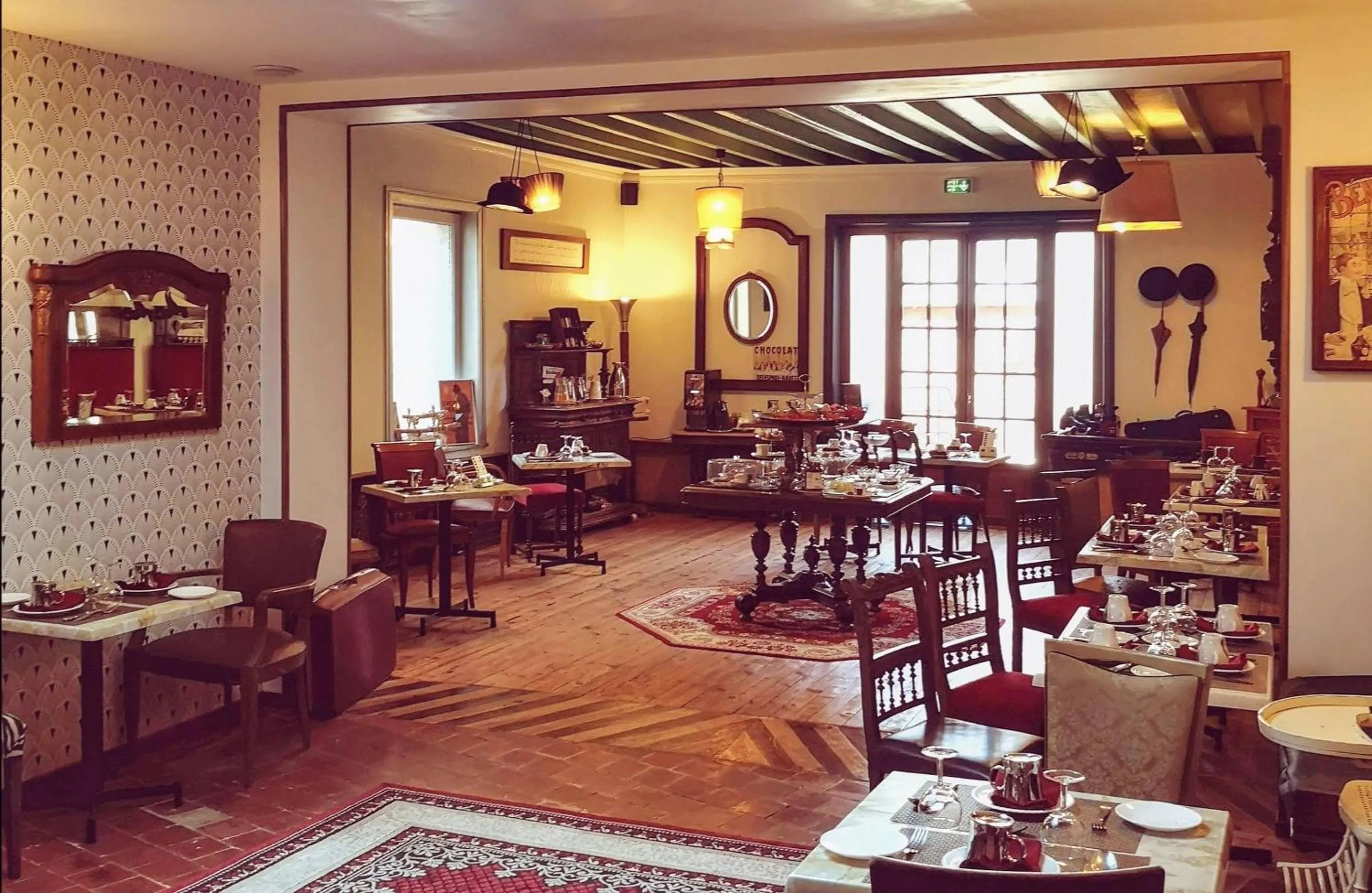 Property building in Detective Hotel