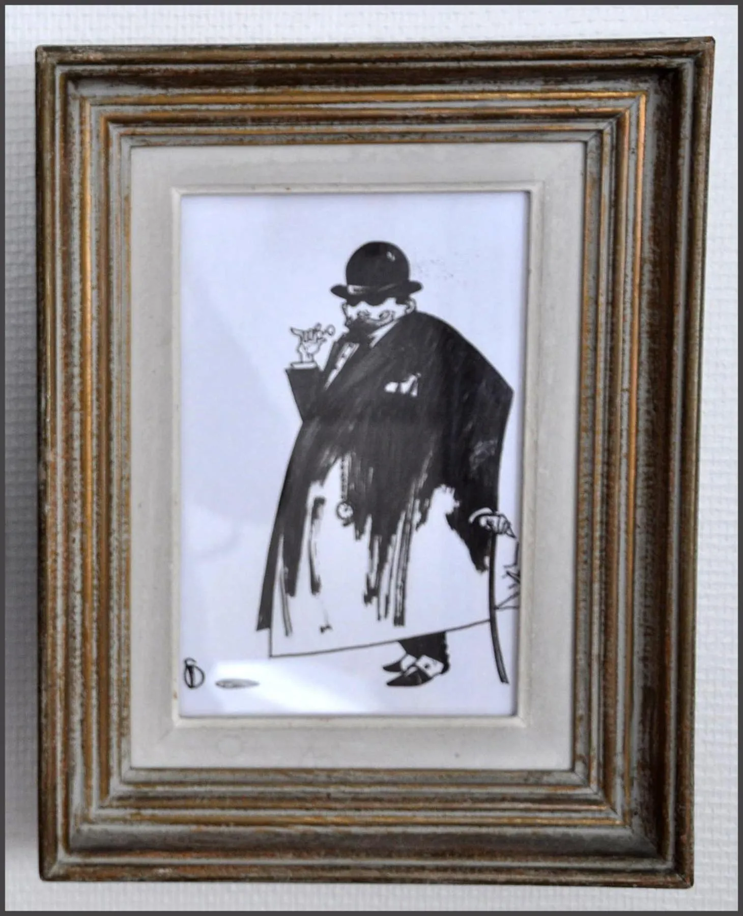 Decorative detail in Detective Hotel