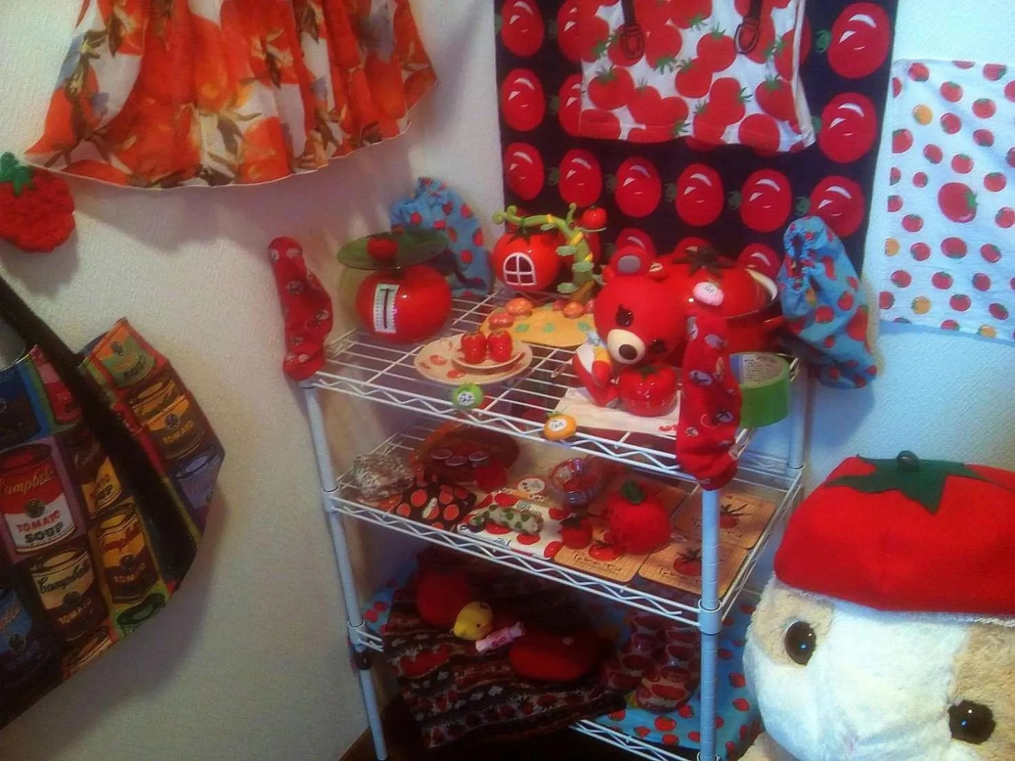 Decorative detail in Osaka Tomato Guesthouse