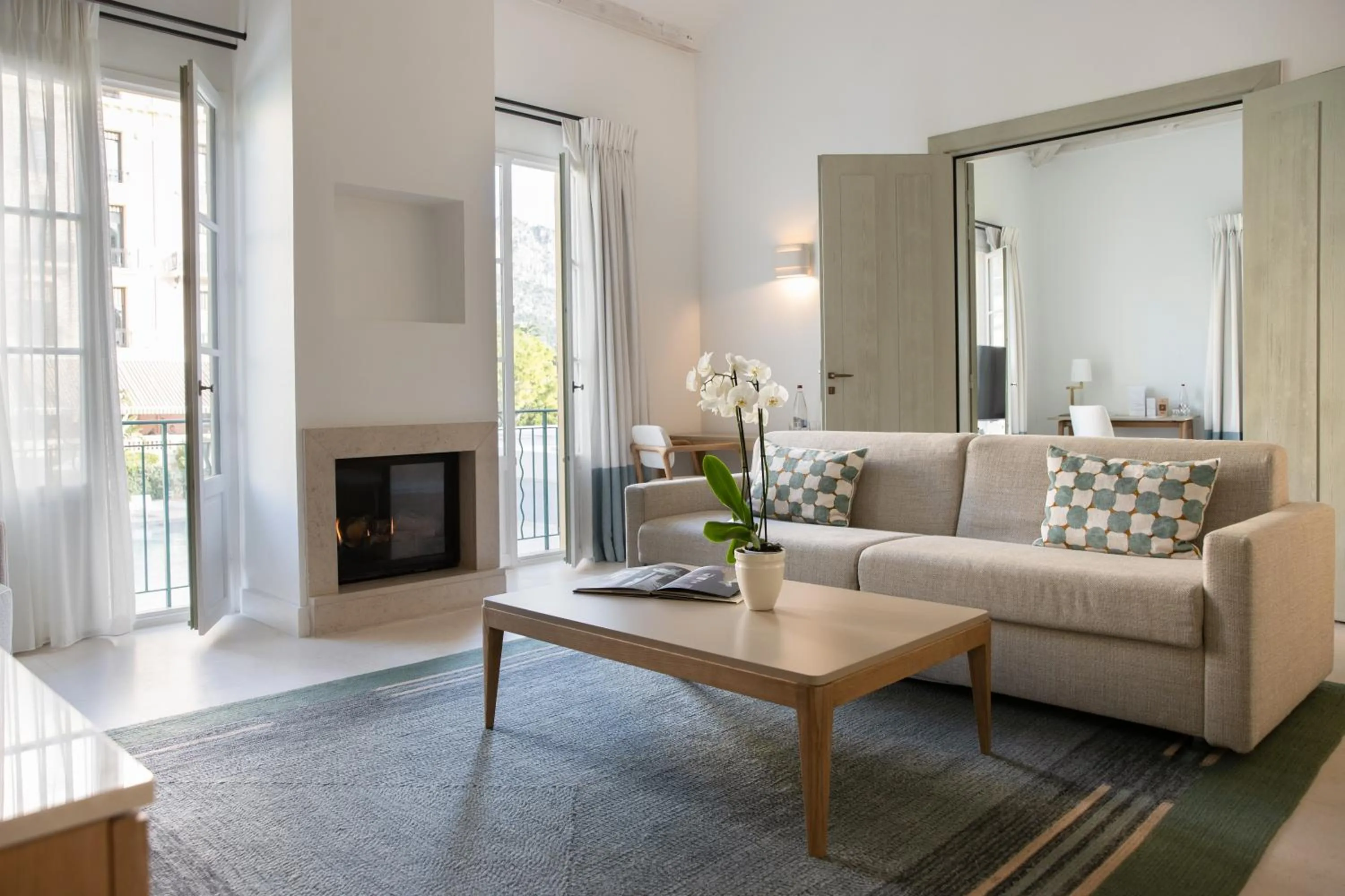 Living room in Hotel Royal-Riviera