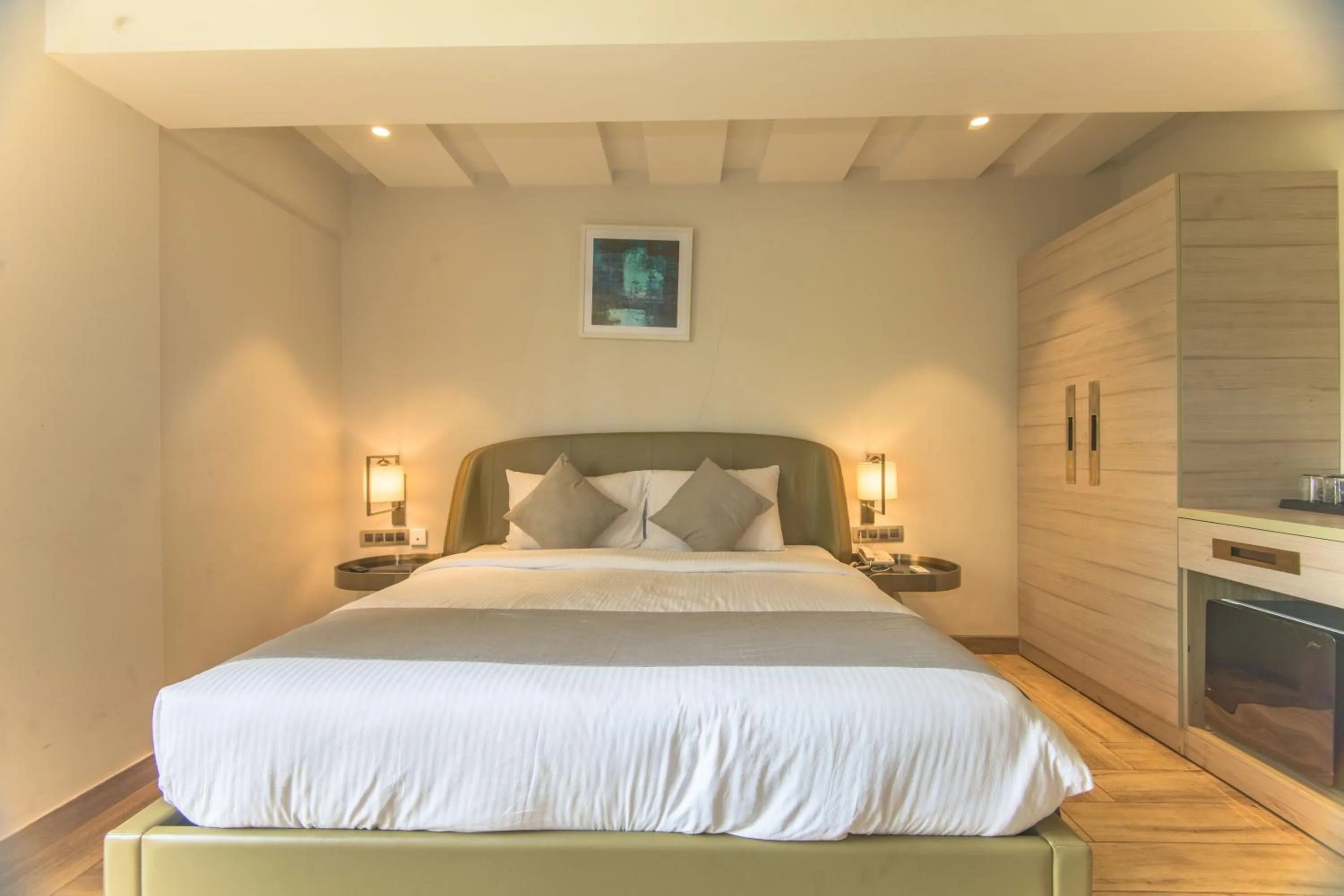 Bed in The Fern Residency Calangute-Baga, Goa