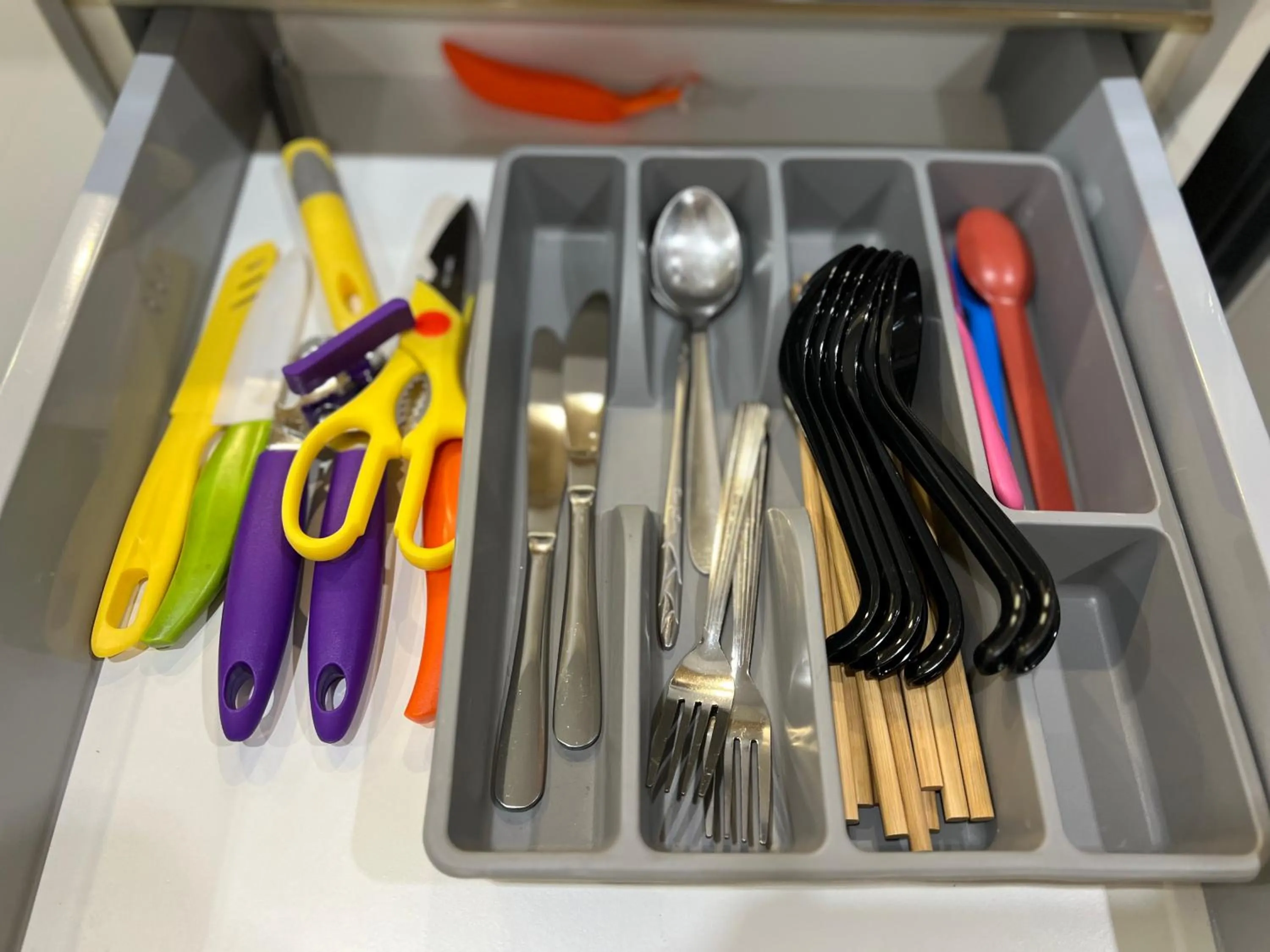 Kitchen or kitchenette in Plaza Arkadia Desa Parkcity by KLhomesweet