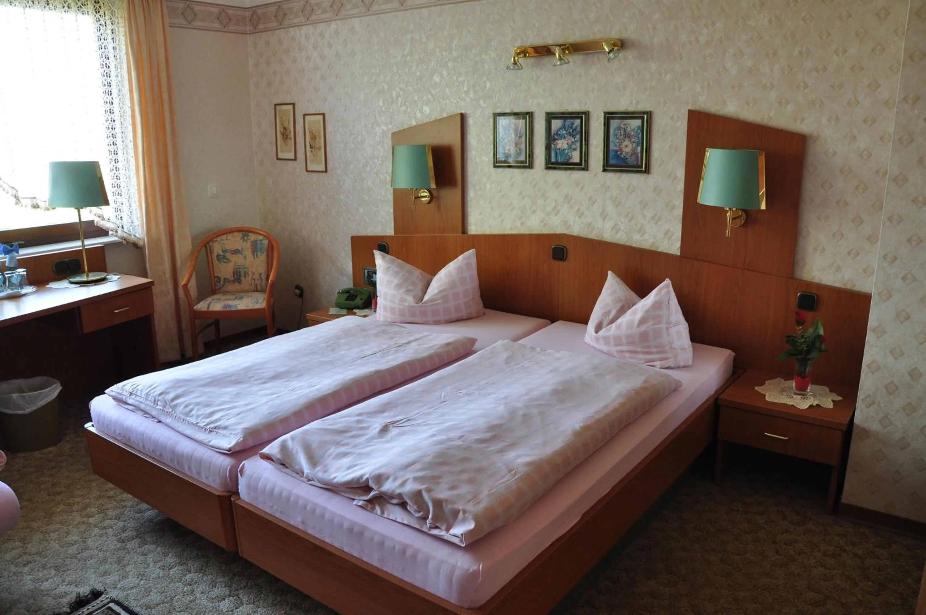 Bed in Hotel Kempenhof