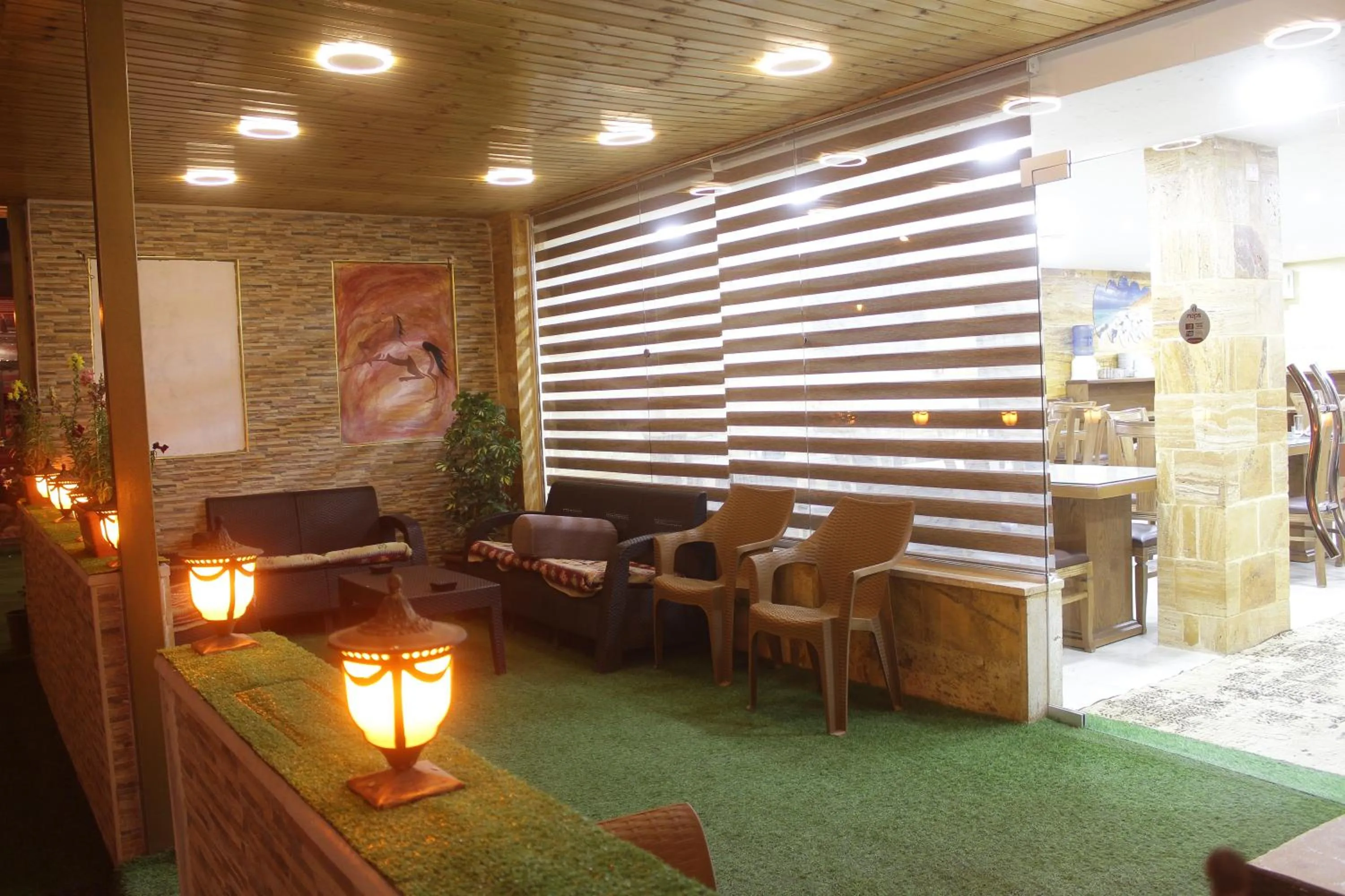 Facade/entrance in Petra Aretas Hotel