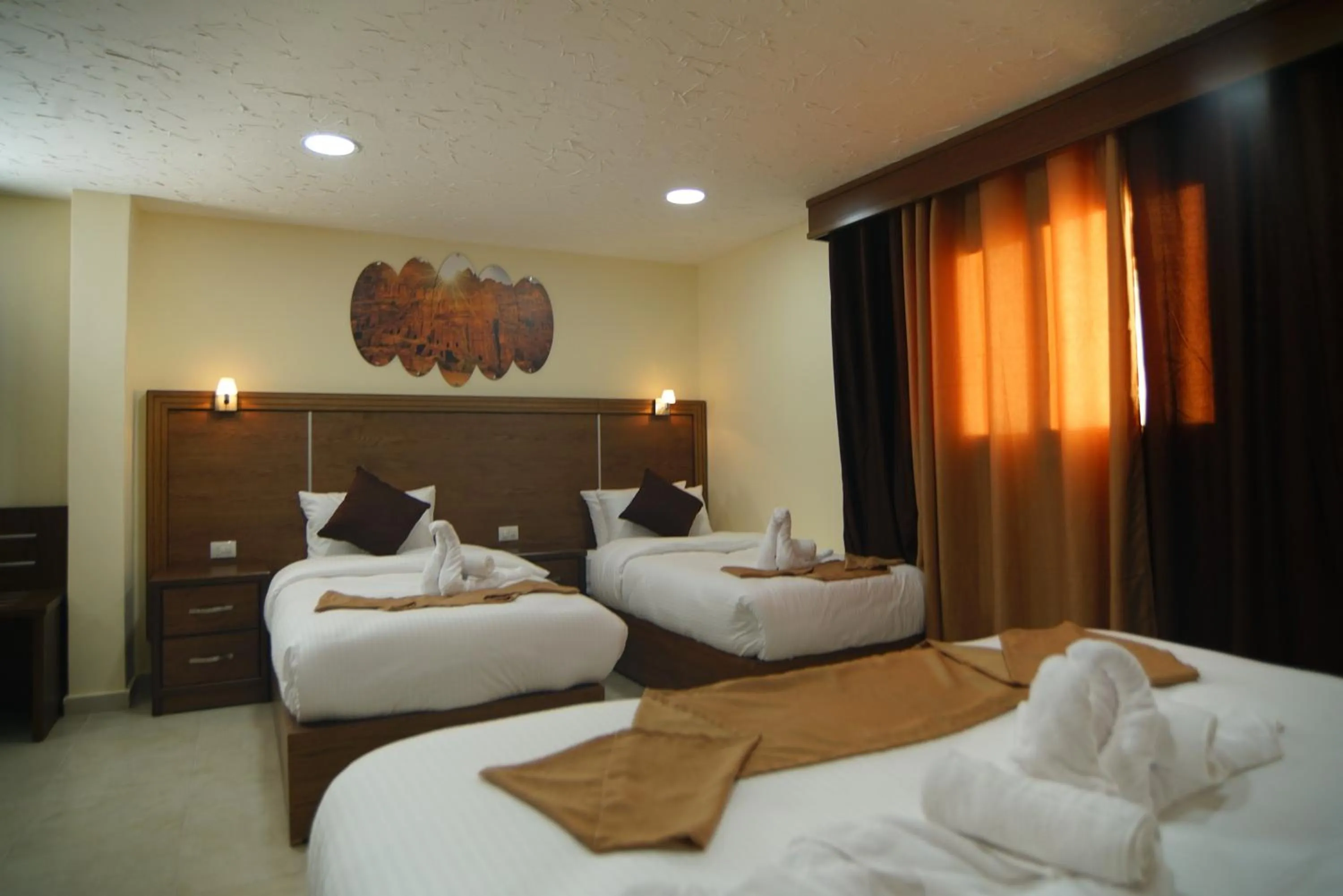Photo of the whole room, Bed in Petra Aretas Hotel