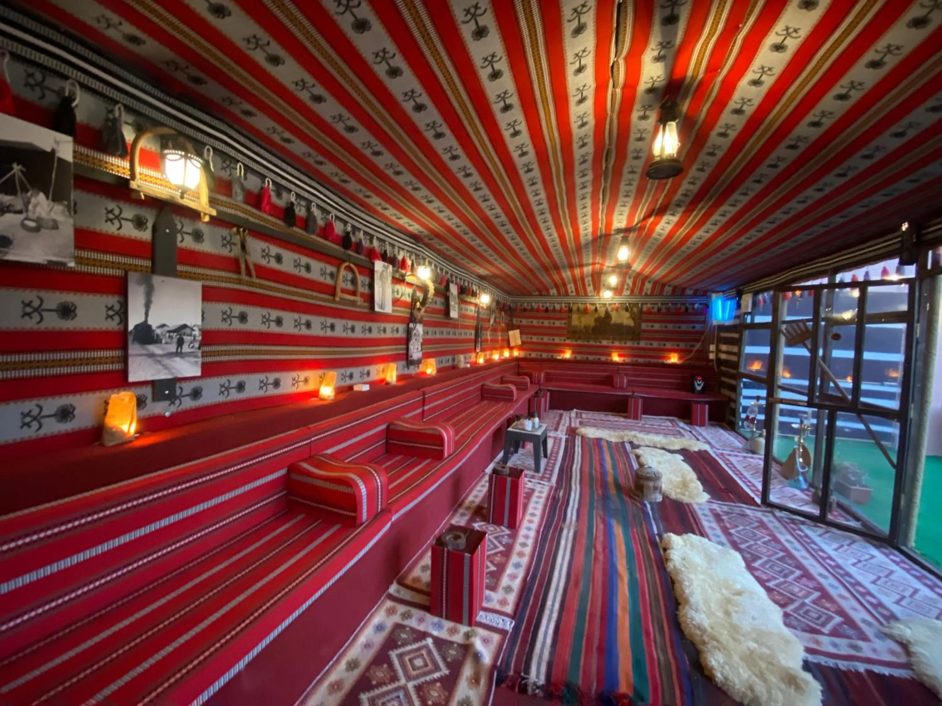 Seating area in Petra Aretas Hotel