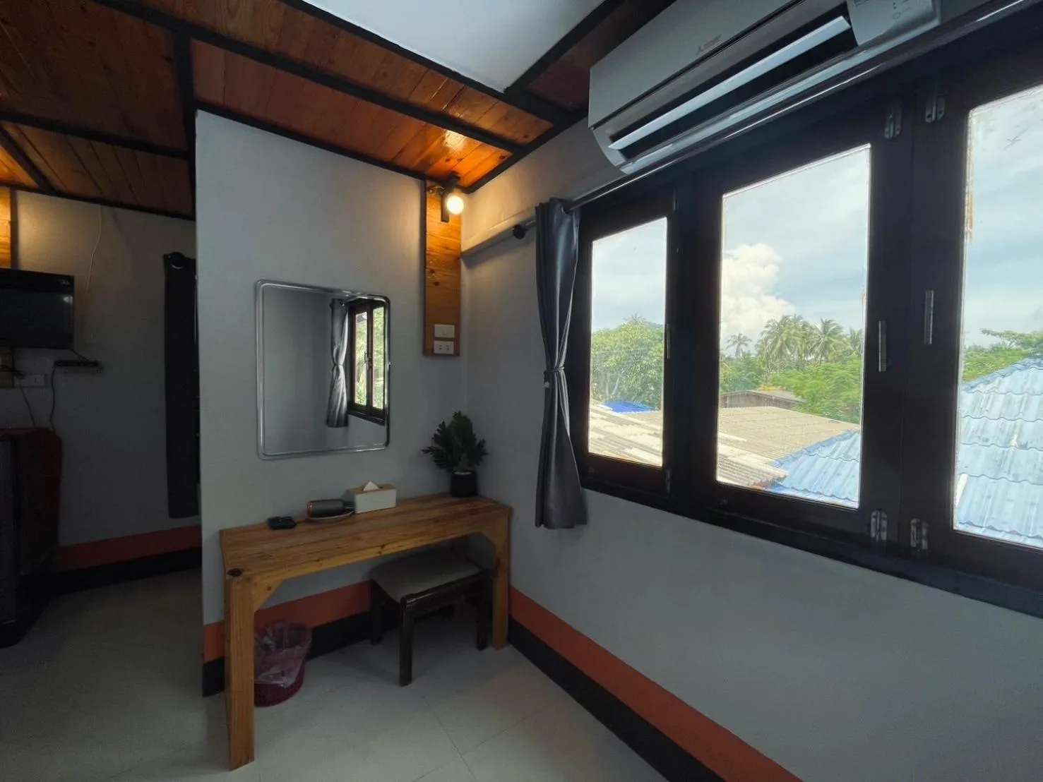 Natural landscape in Mookboonchu Guesthouse ,Kohmook Trang