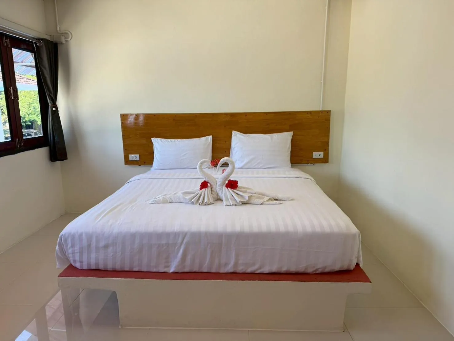 Bed in Mookboonchu Guesthouse ,Kohmook Trang