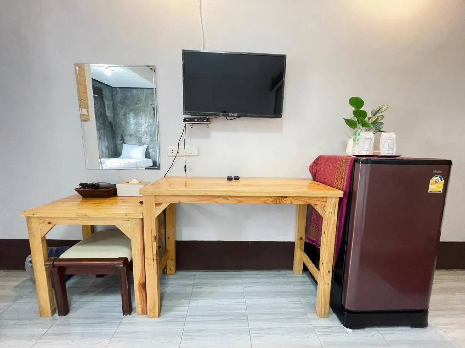 minibar in Mookboonchu Guesthouse ,Kohmook Trang