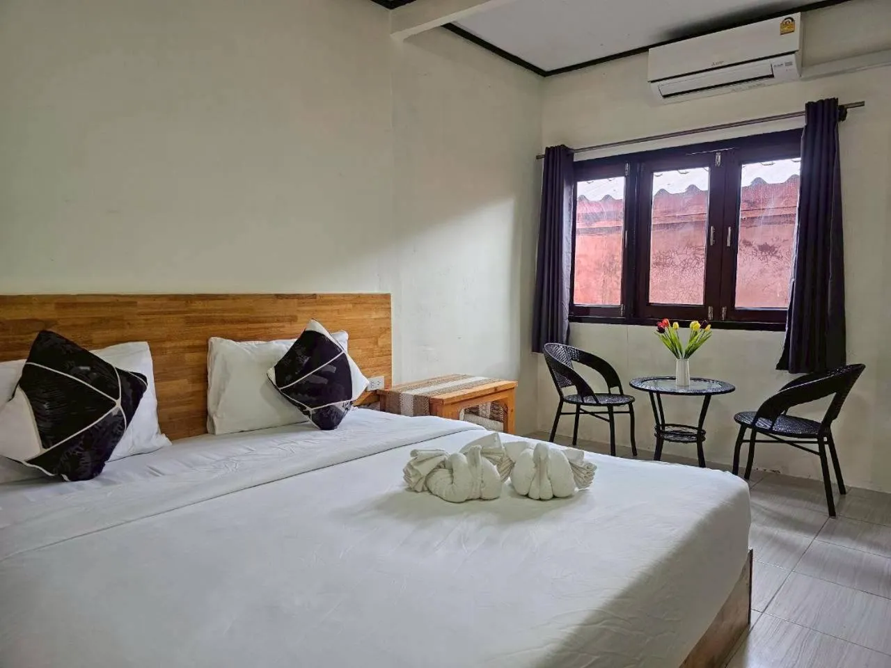 Bed in Mookboonchu Guesthouse ,Kohmook Trang