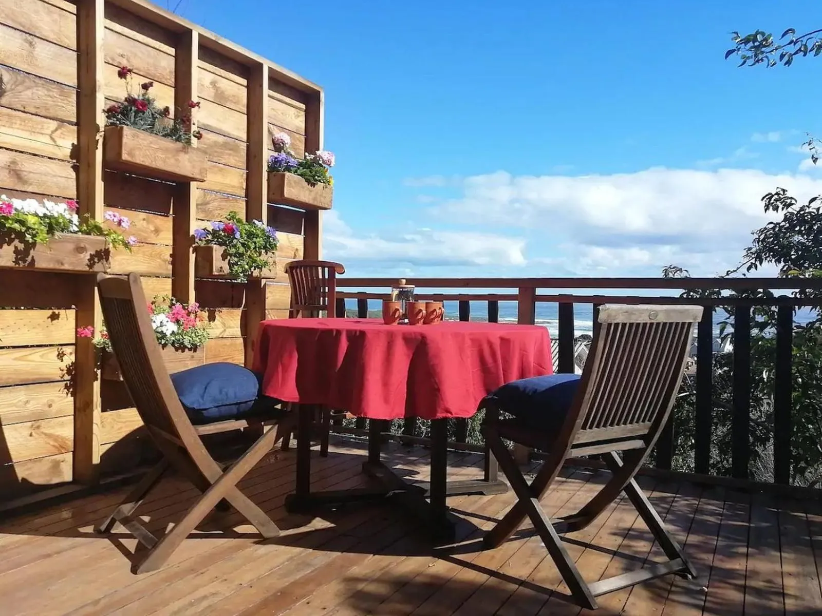 Balcony/Terrace in Scarborough Nature Lodge
