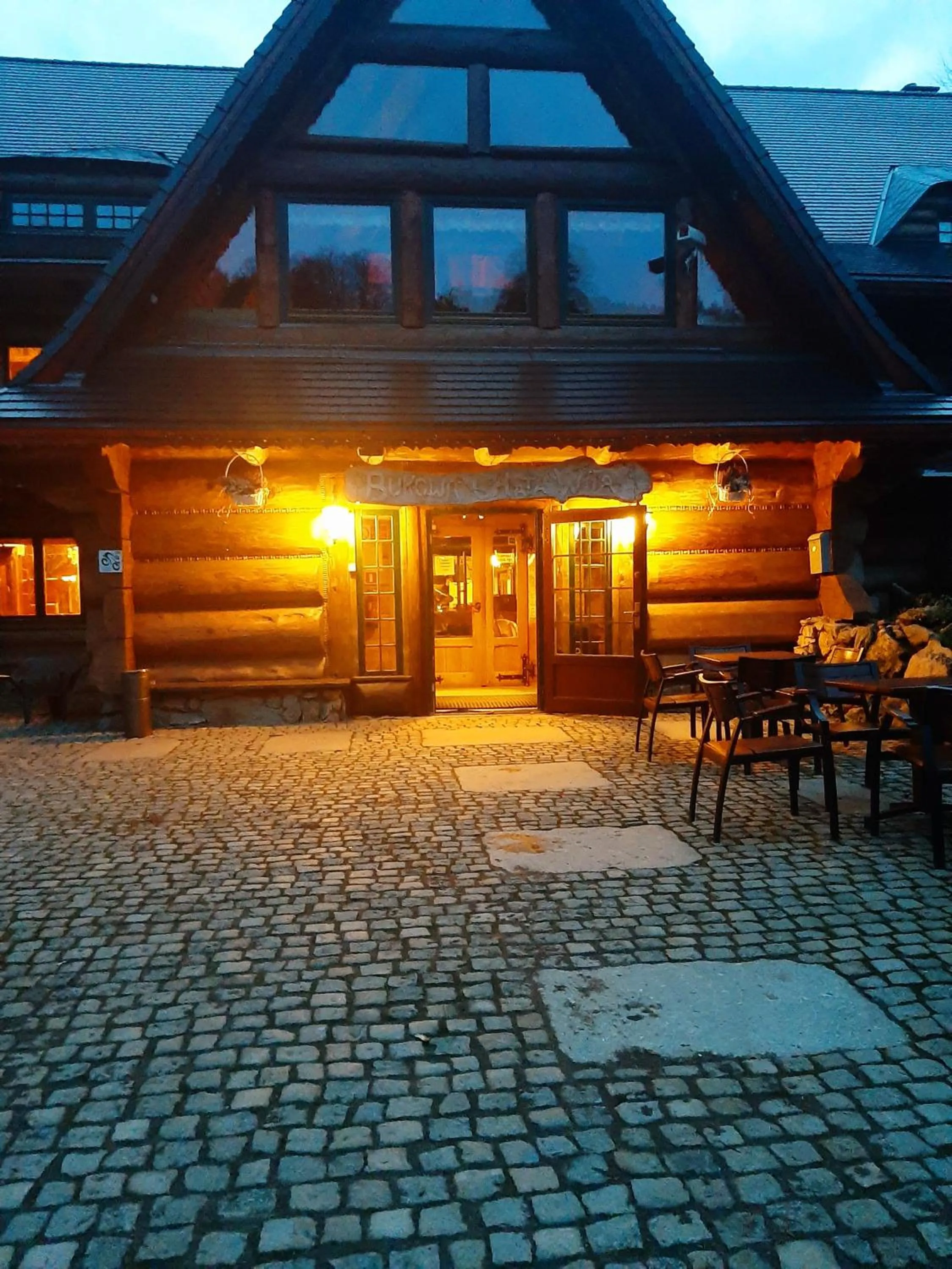 Facade/entrance in Schronisko Bukowa Chata