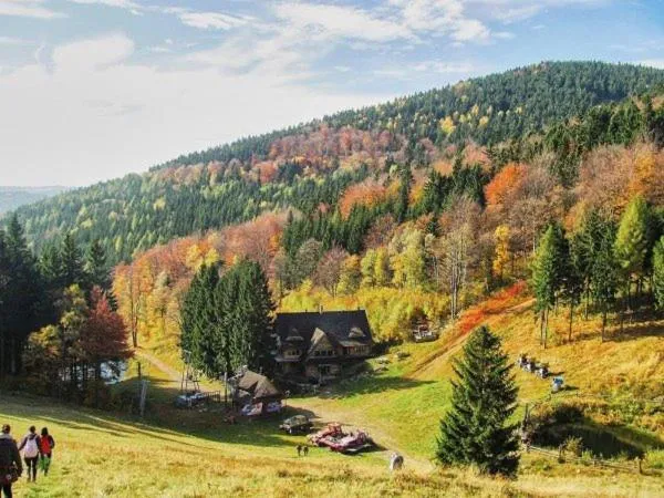 Property building in Schronisko Bukowa Chata