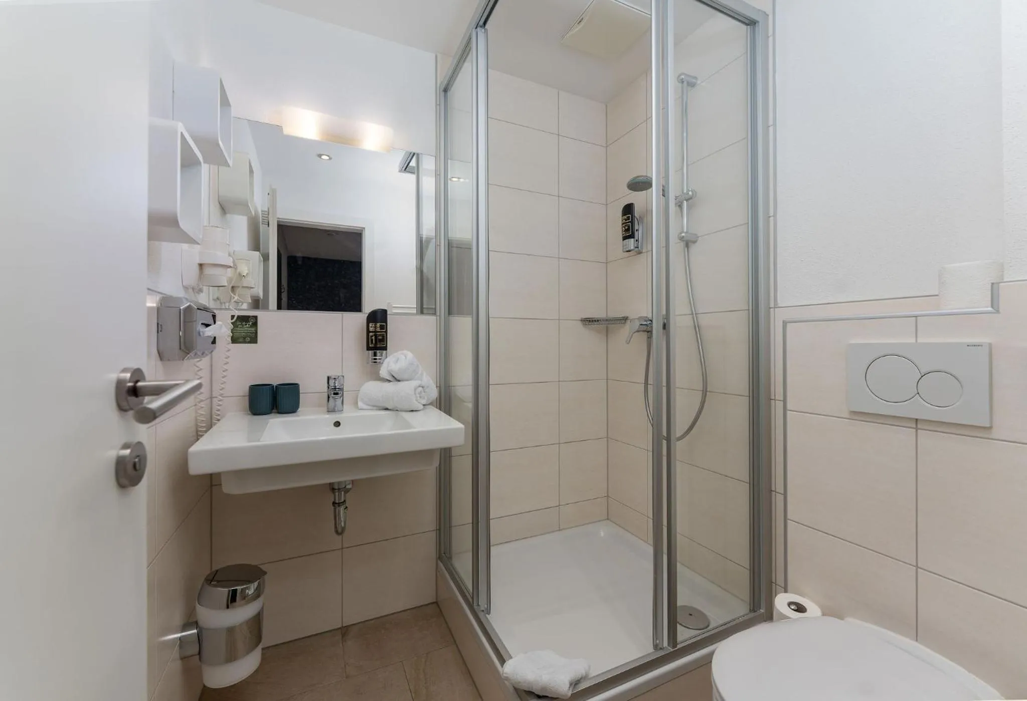 Bathroom in Landhaus Hubertus Wellness & Breakfast