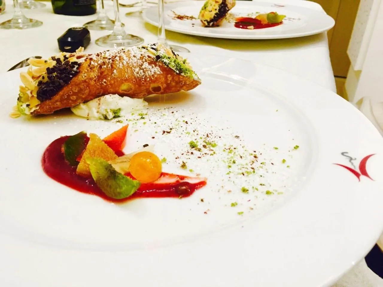 Food and drinks in La Fucina di Vulcano