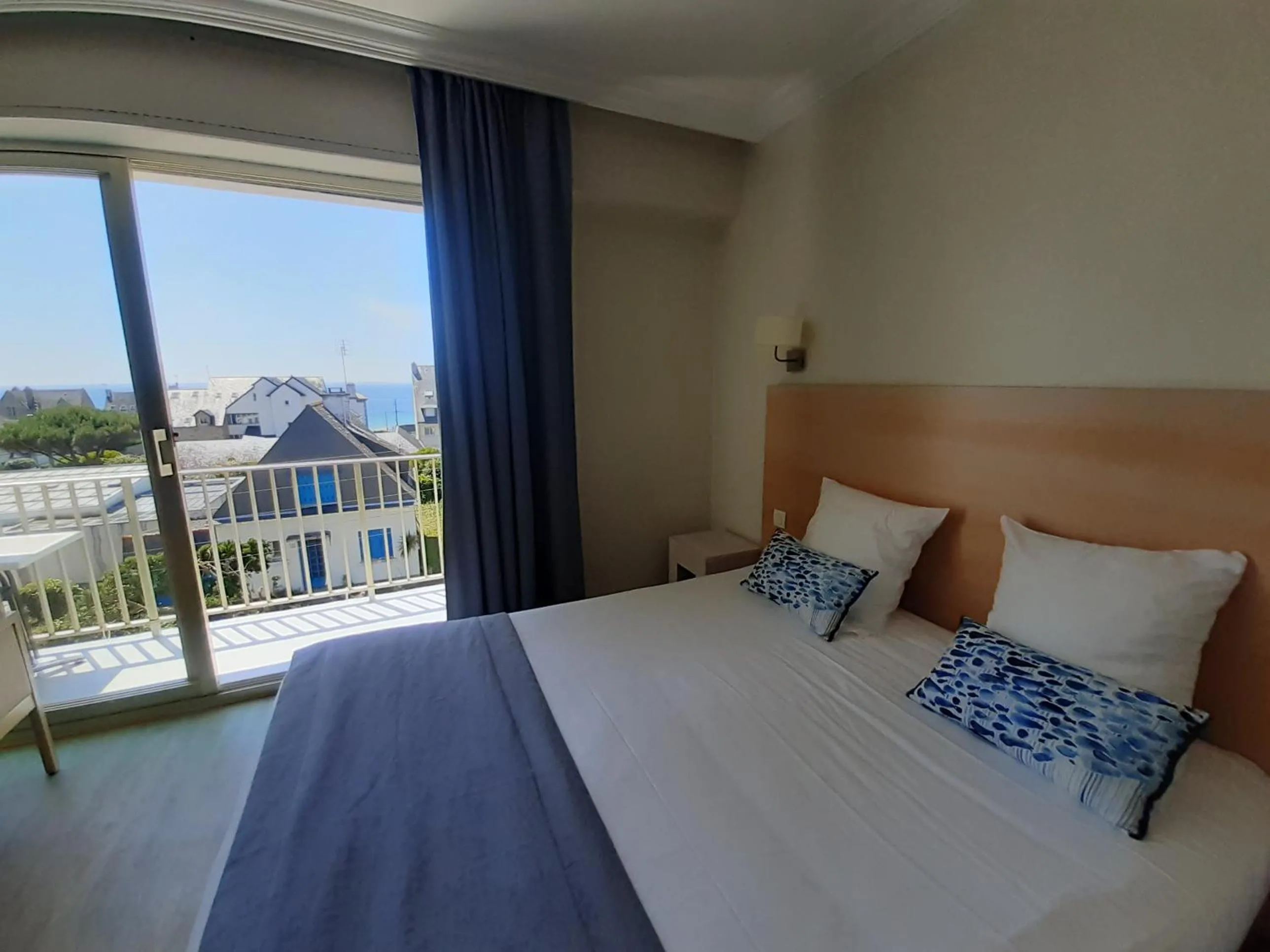 Comfort Double Room with Sea View in Hôtel Ker-Noyal Quiberon Plage