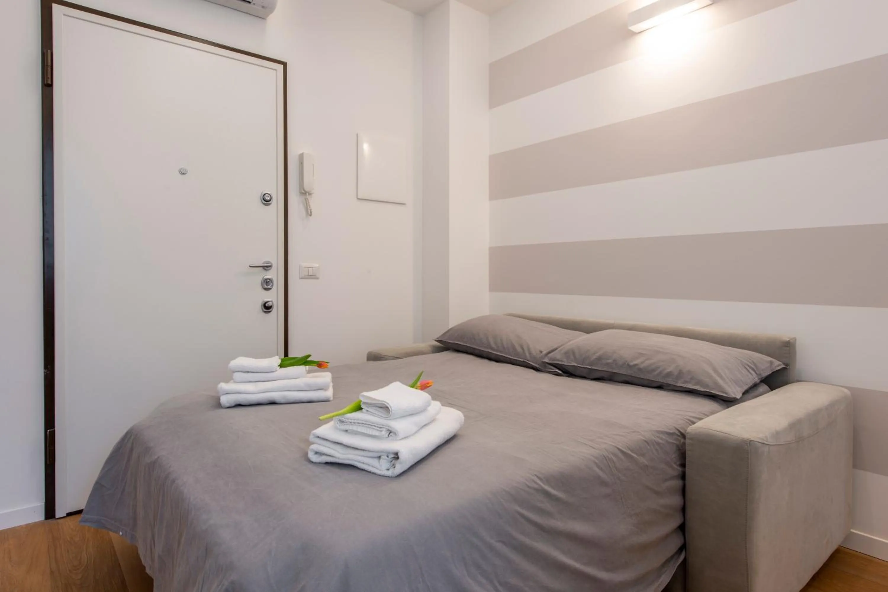 Bed in BnButler Friuli, 24 - Porta Romana Apartment