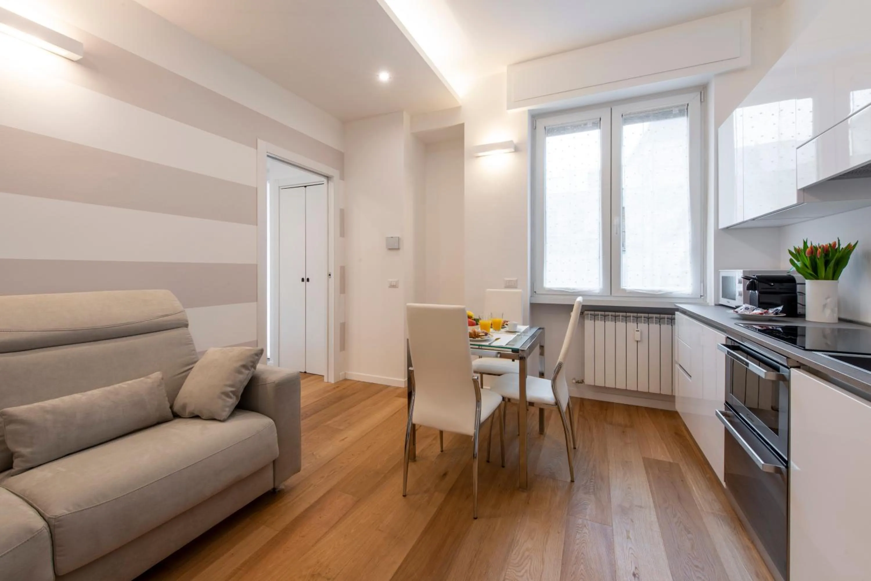 Kitchen or kitchenette in BnButler Friuli, 24 - Porta Romana Apartment