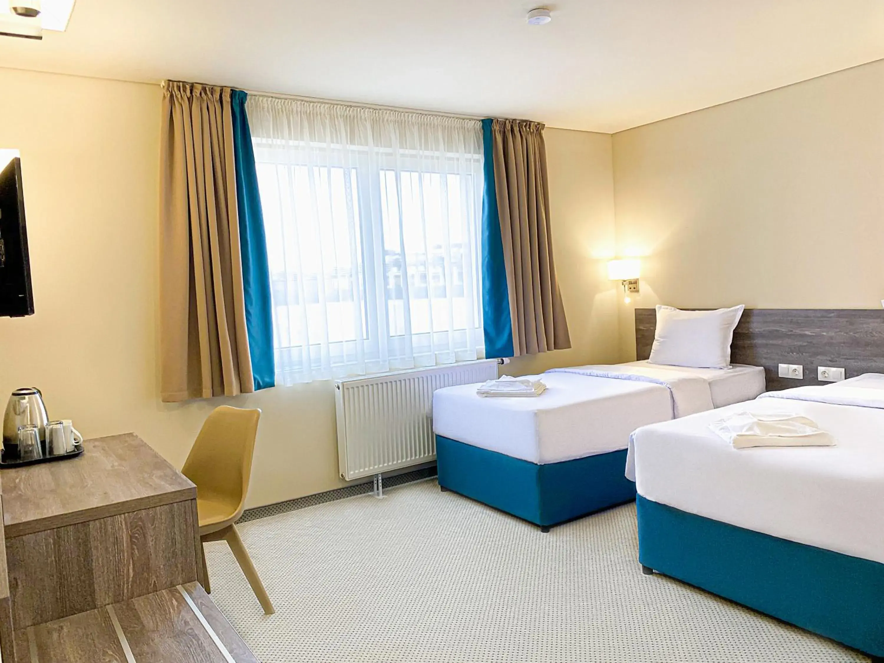 Twin Room with Private Bathroom in Terminal Park Twin Room with Private Bathroom in Terminal Park