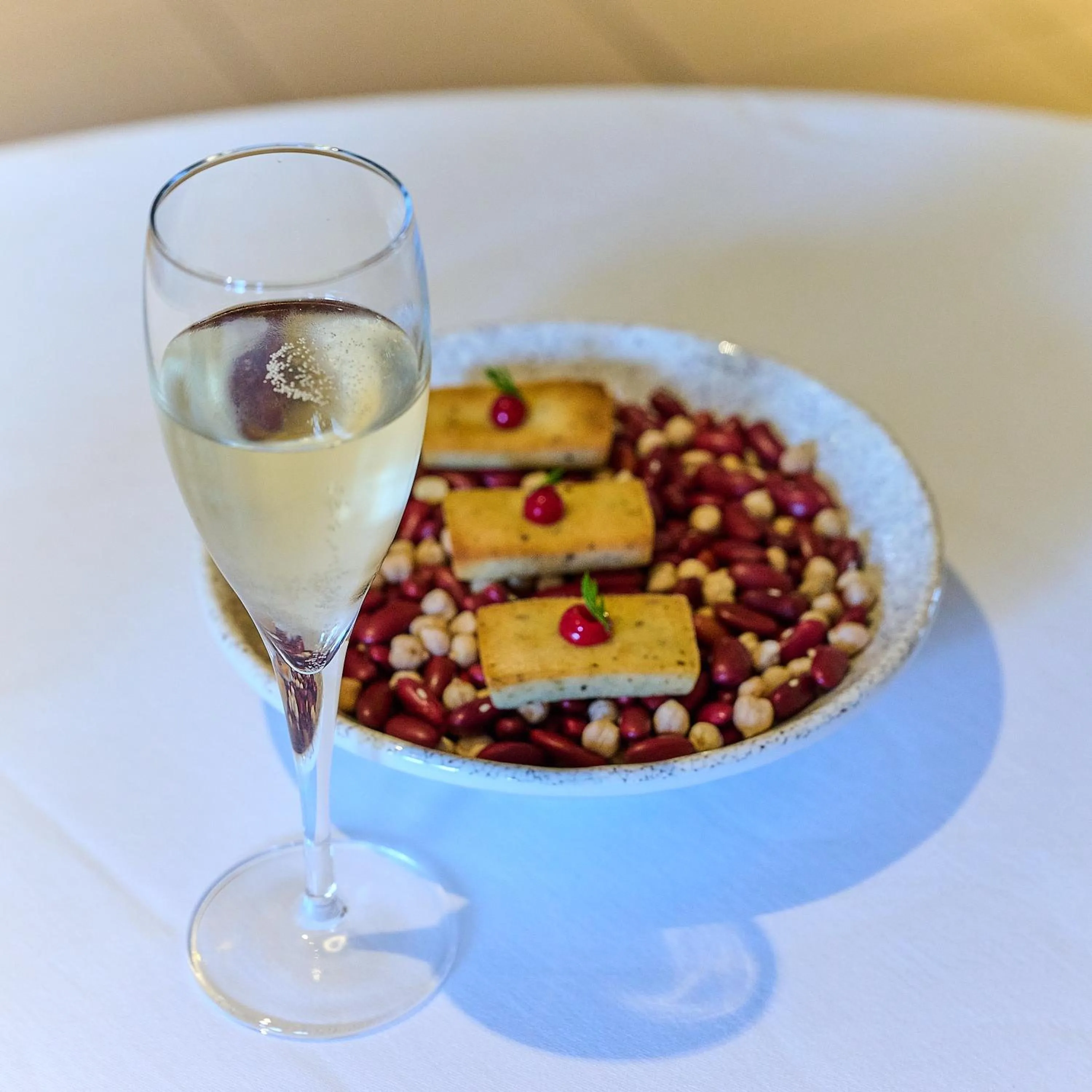 Food and drinks in Logis L'Ermitage Hôtel & Restaurant