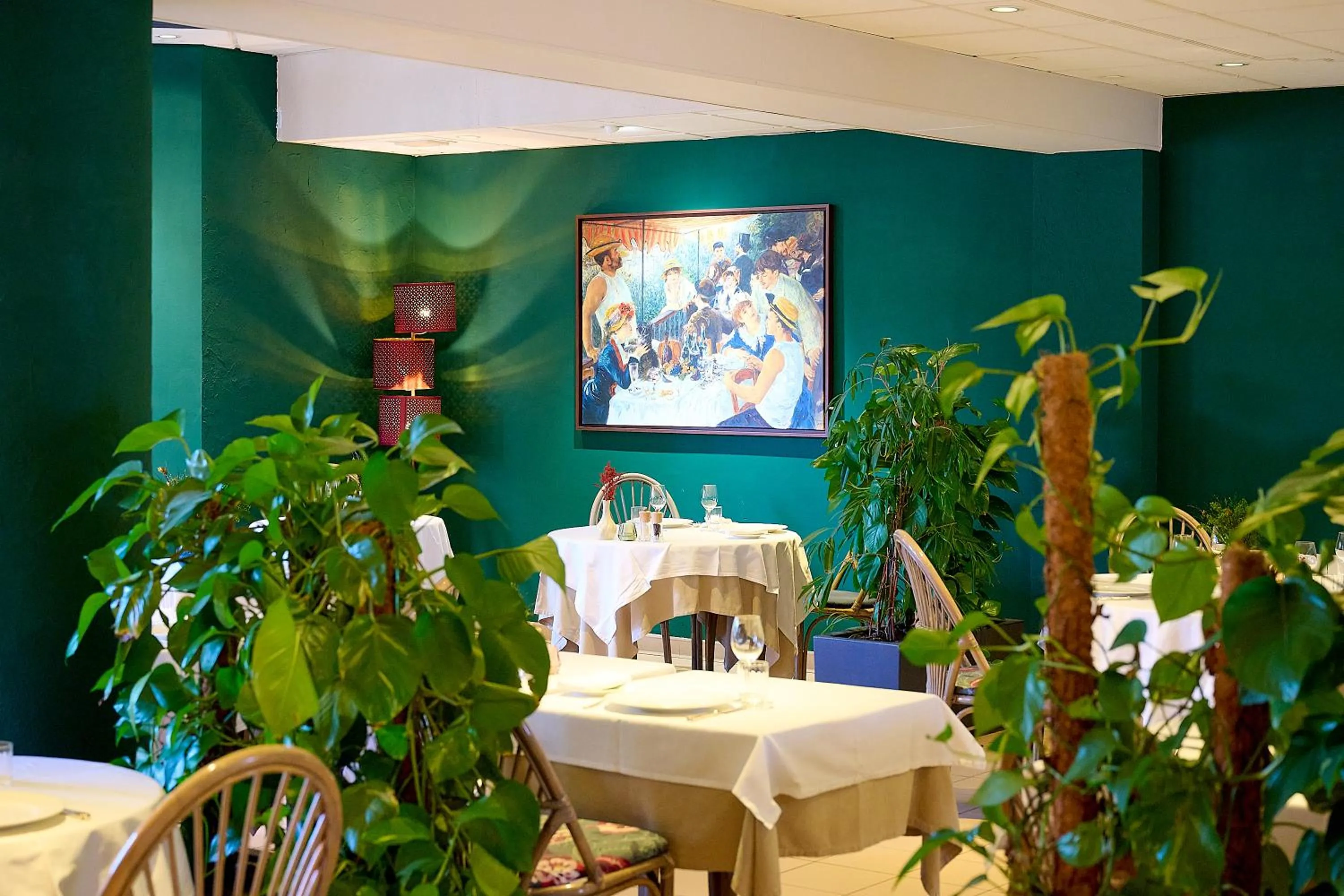 Restaurant/places to eat in Logis L'Ermitage Hôtel & Restaurant