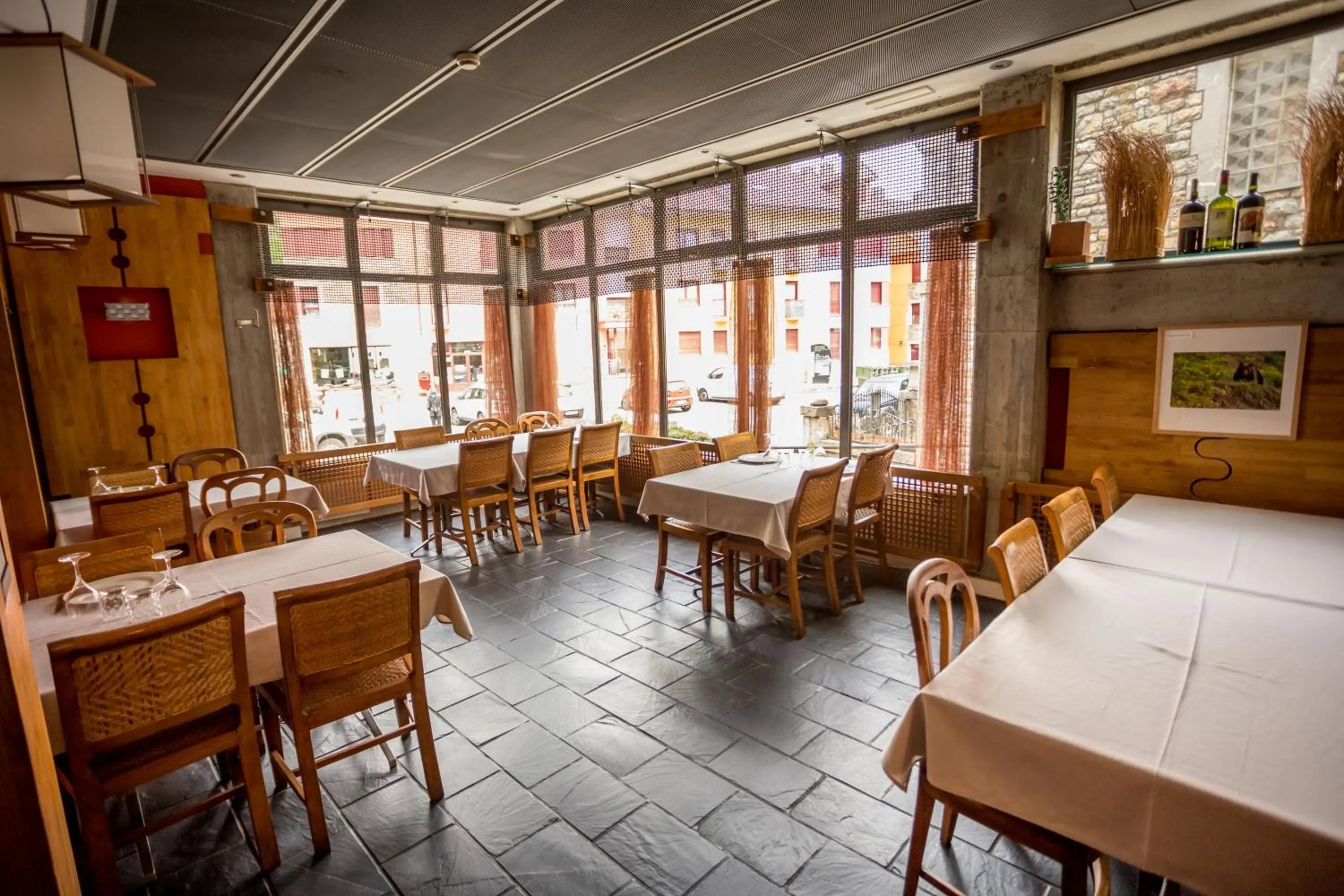 Restaurant/places to eat in Hotel Castillo del Alba