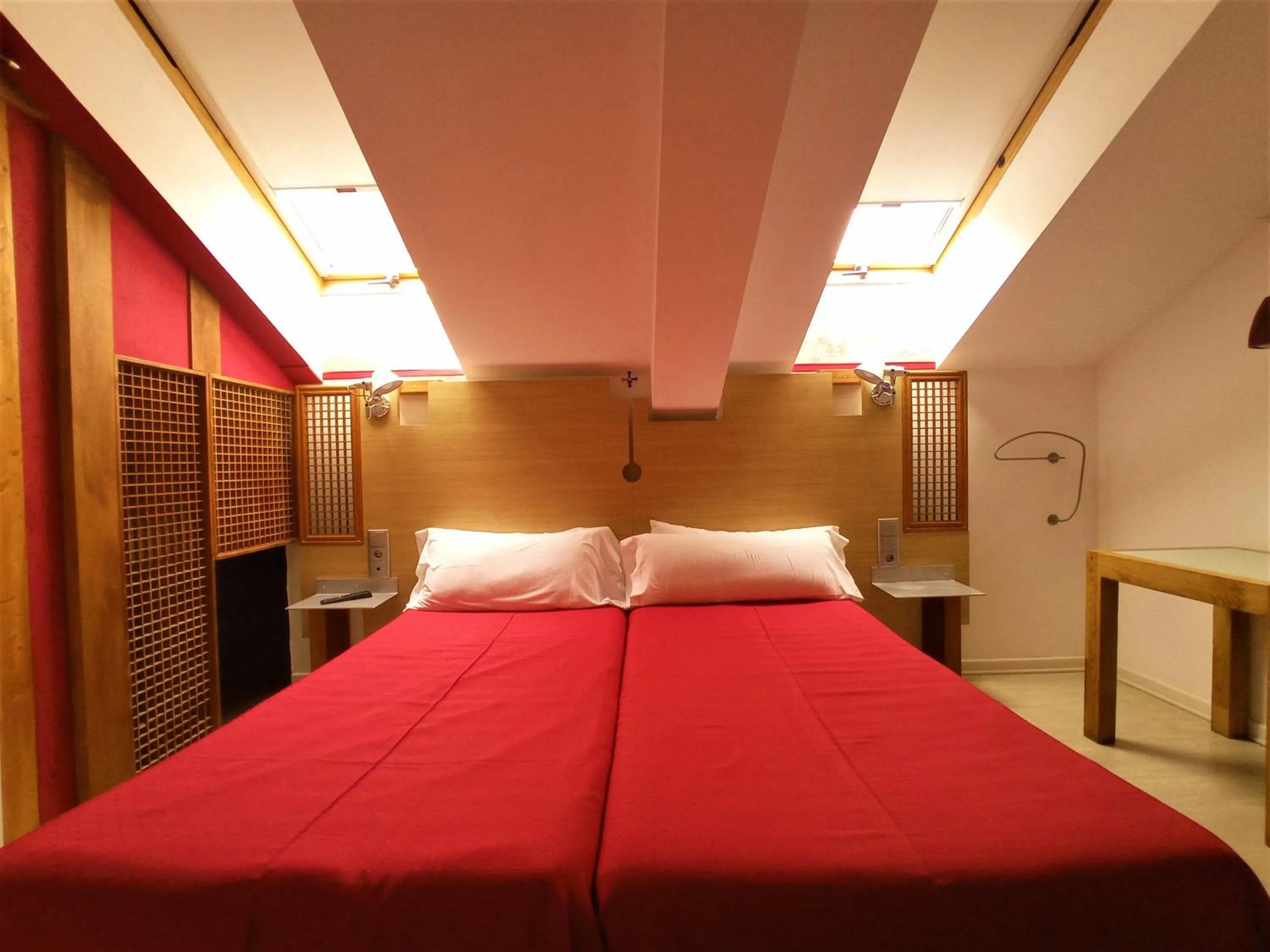 Bed in Hotel Castillo del Alba