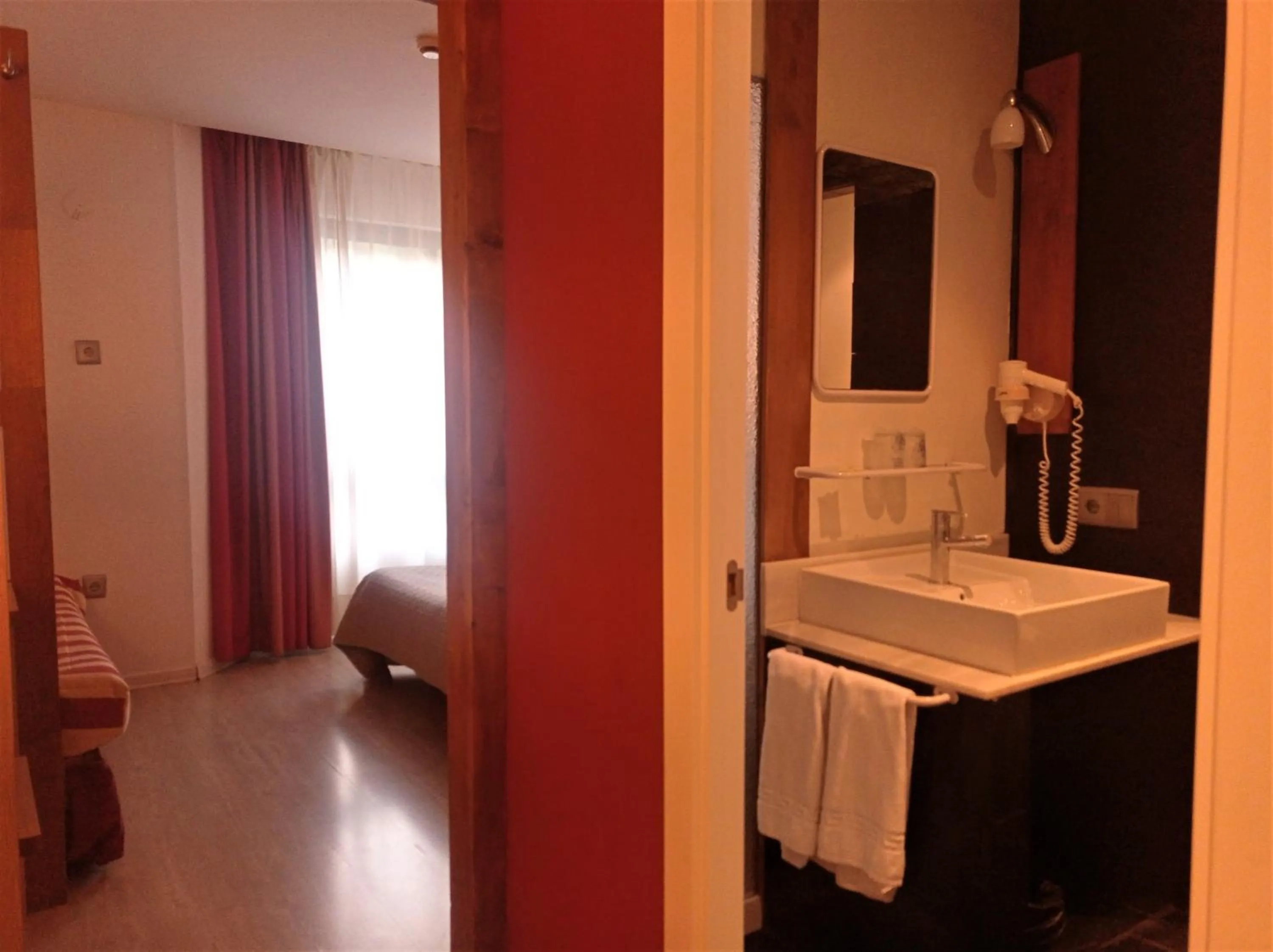 Bathroom in Hotel Castillo del Alba